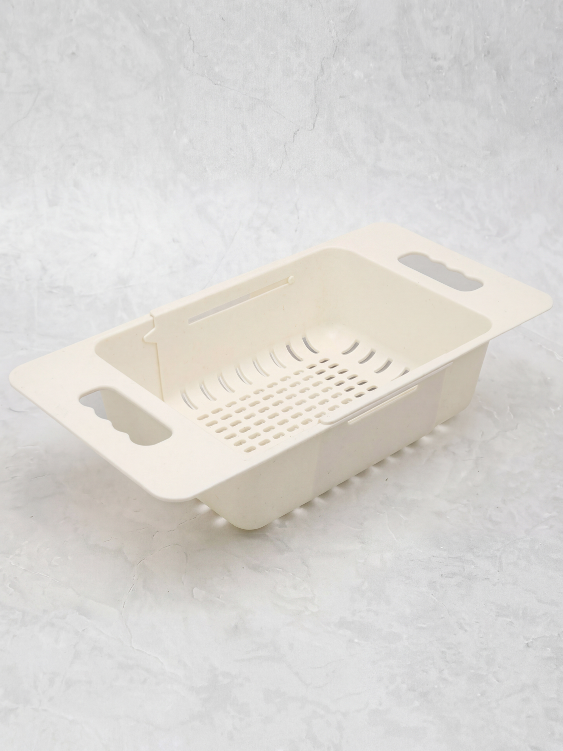 Dish drying rack with tray