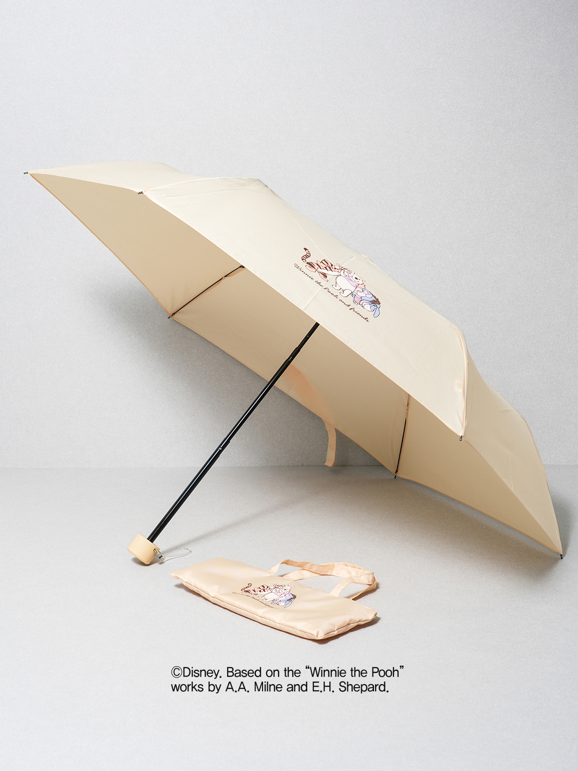 Disney Winnie the Pooh carrying bag & 3-stage umbrella 6K 50 cm
