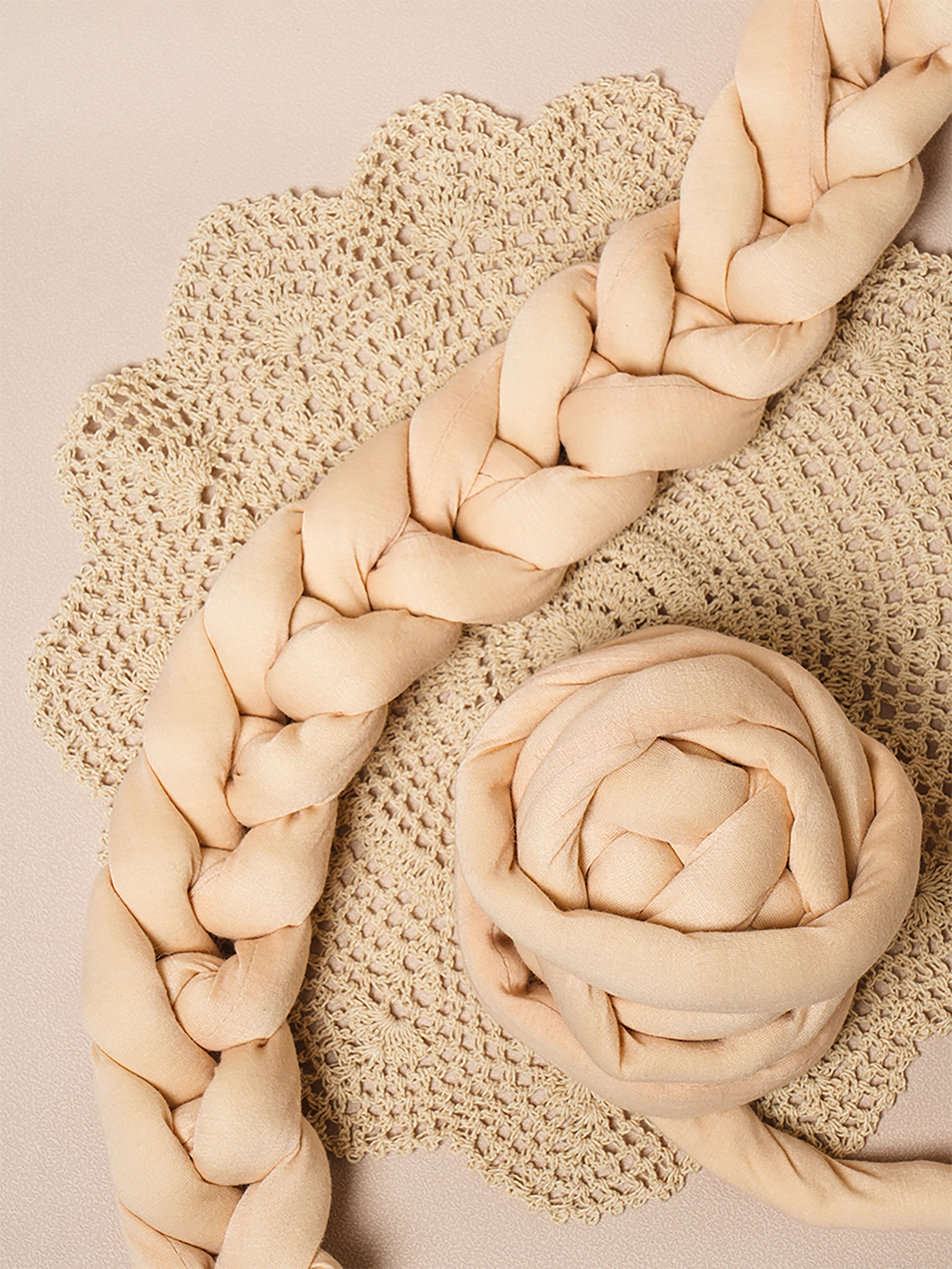Big hand knitting yarn 250 g beige