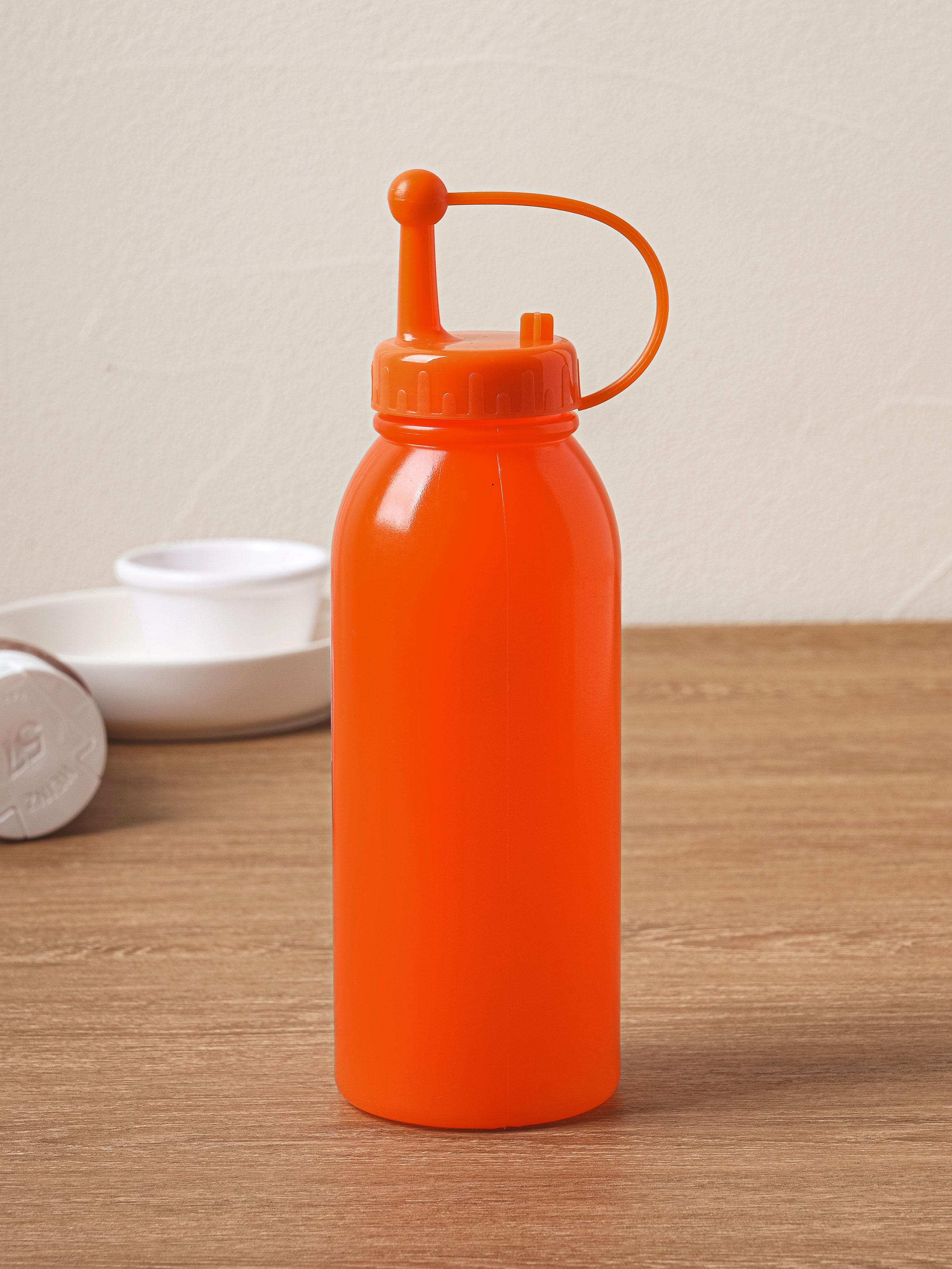 Economical ketchup bottle 580 ml