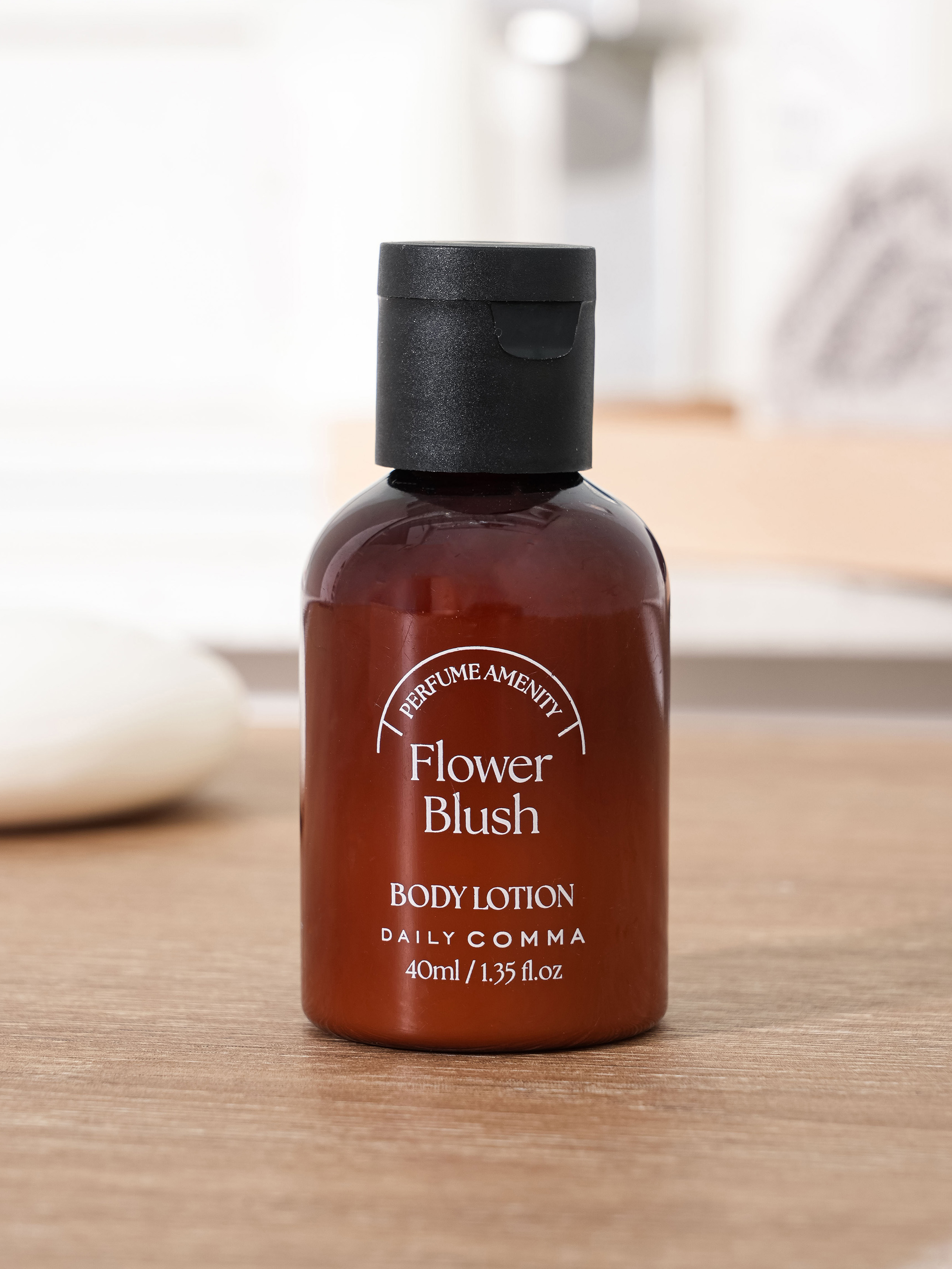 Daily Comma Perfume Amenity 40 ml Body Lotion