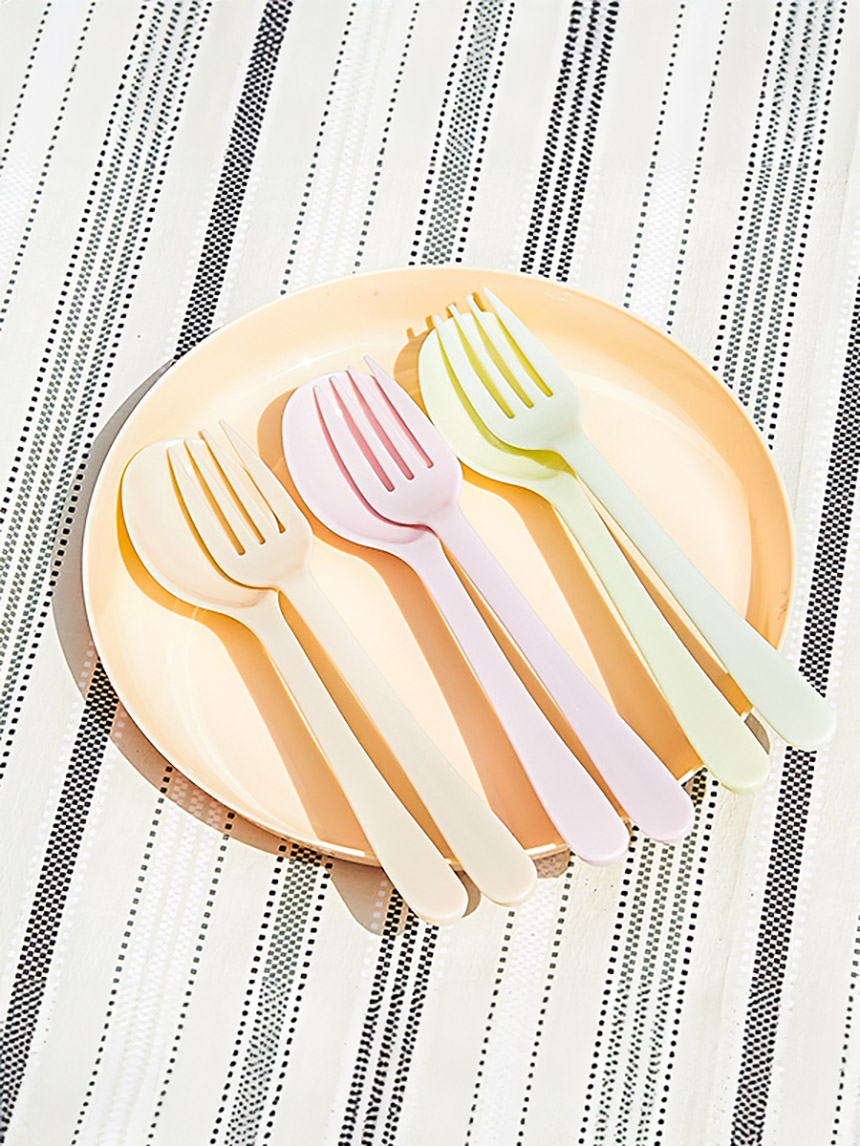 10 Easy Color Spoons