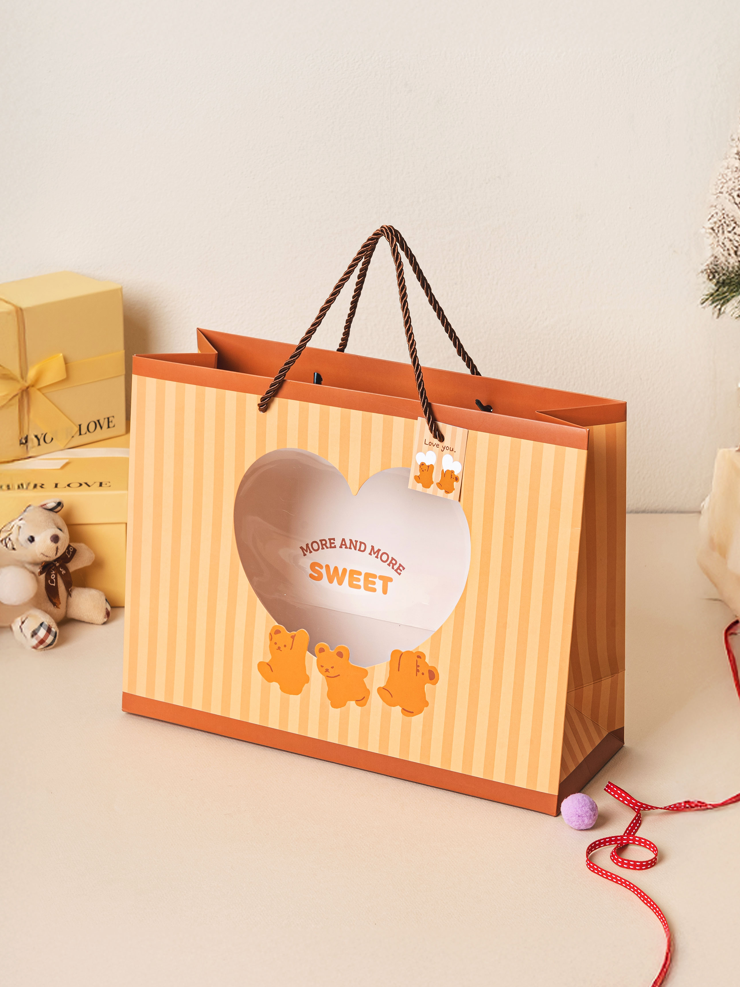 Heart transparent window horizontal shopping bag brown