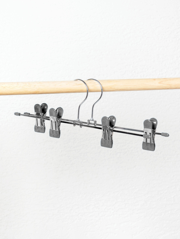 2 non-slip steel trouser hangers