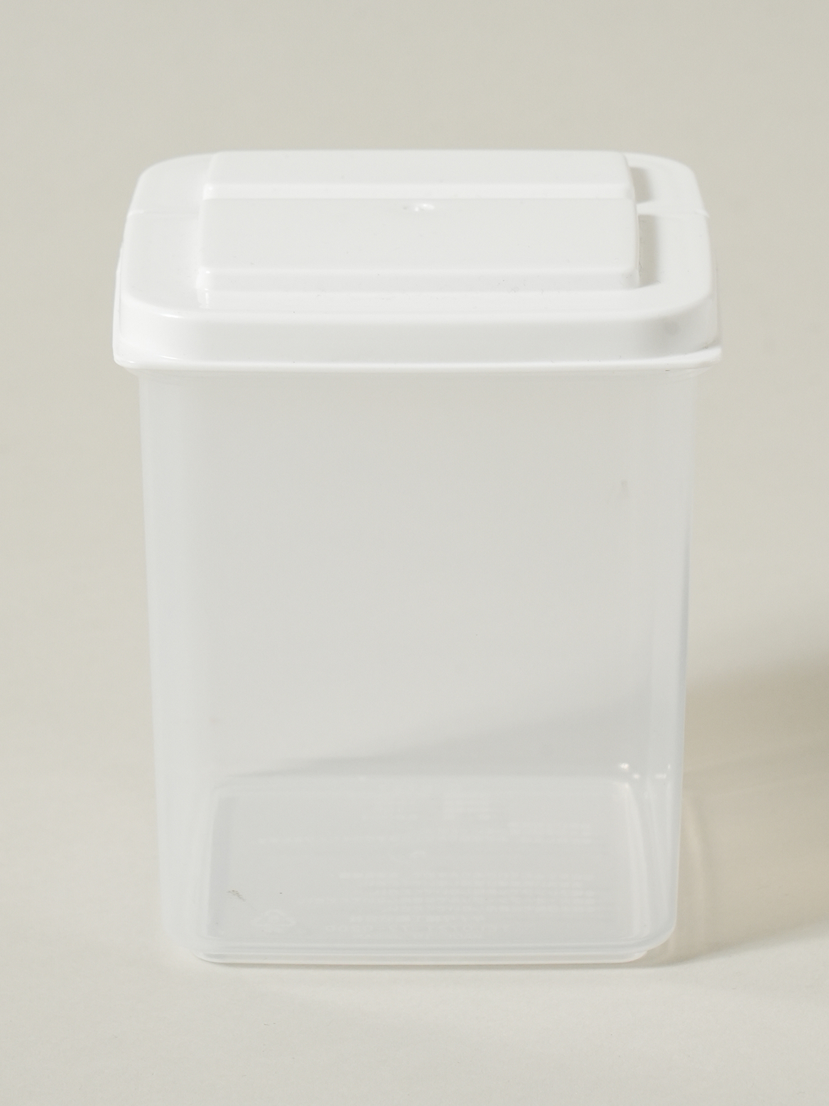 일본제 뚜껑고정보존용기(약680 ml)