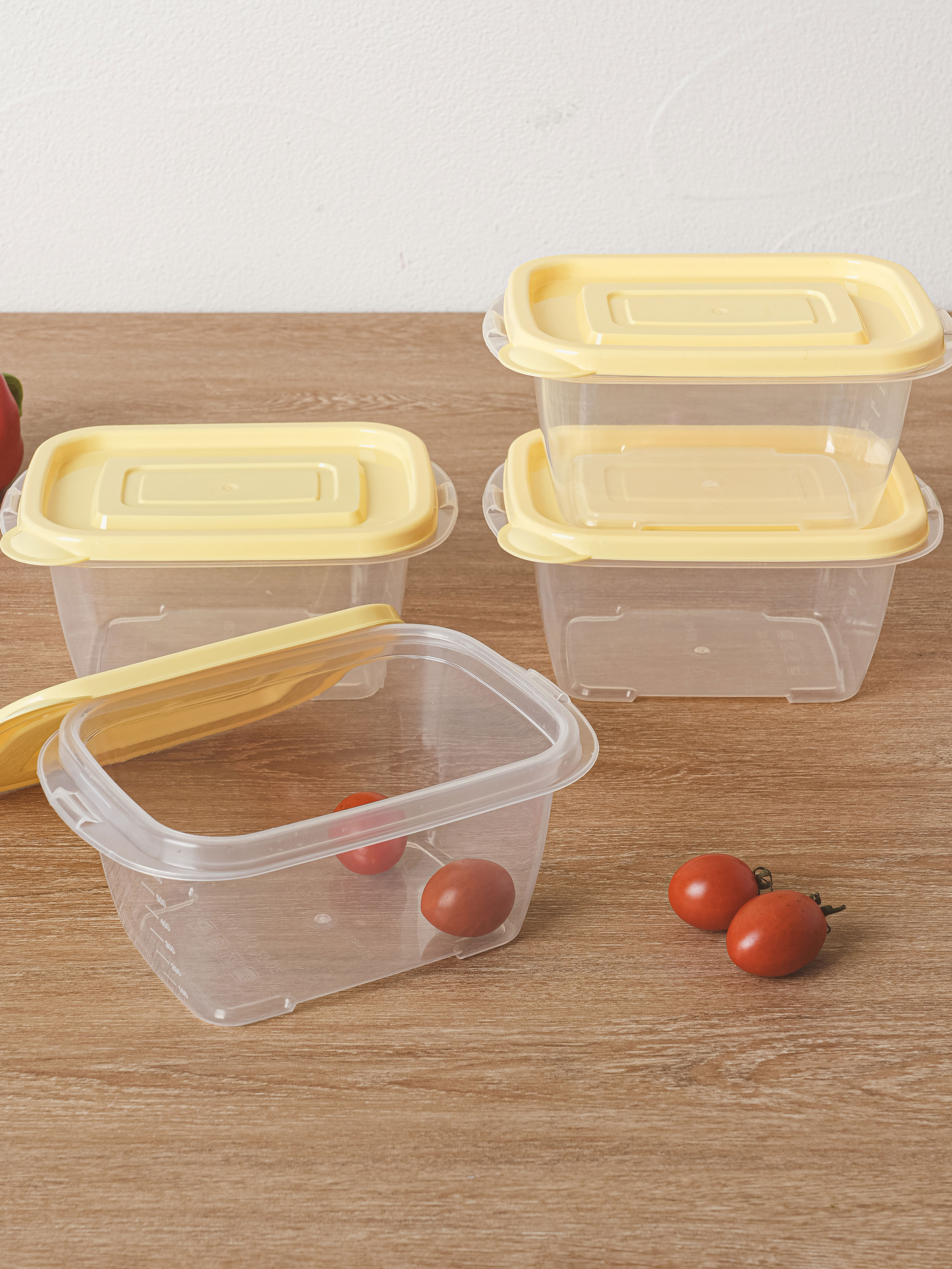 TARK Rectangular High Convenient Container 750ml 4 Pack Yellow