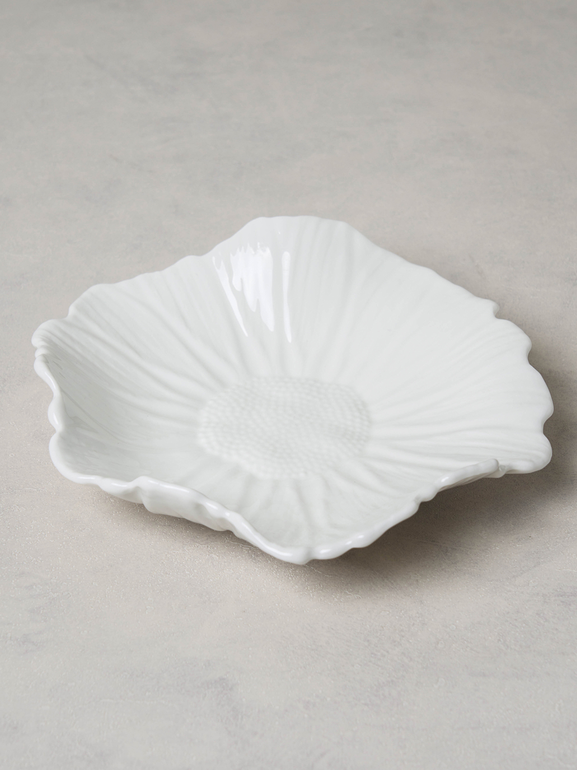 petal plate 20 cm