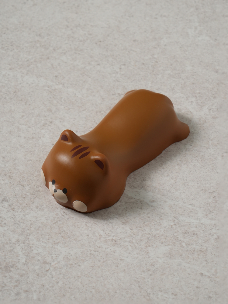 Squirrel shaped wrist pads