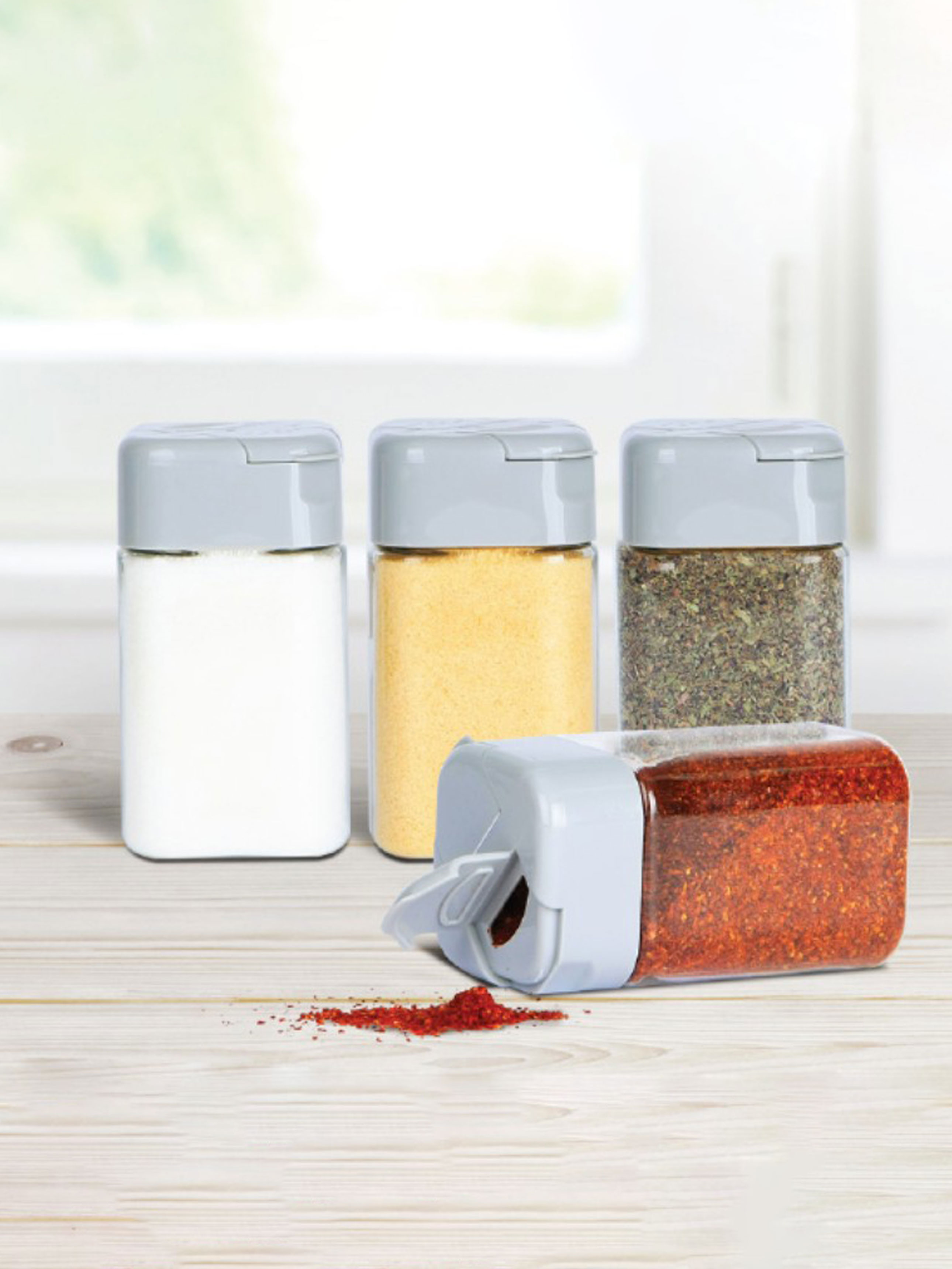 Simple seasoning container with double-sided lid