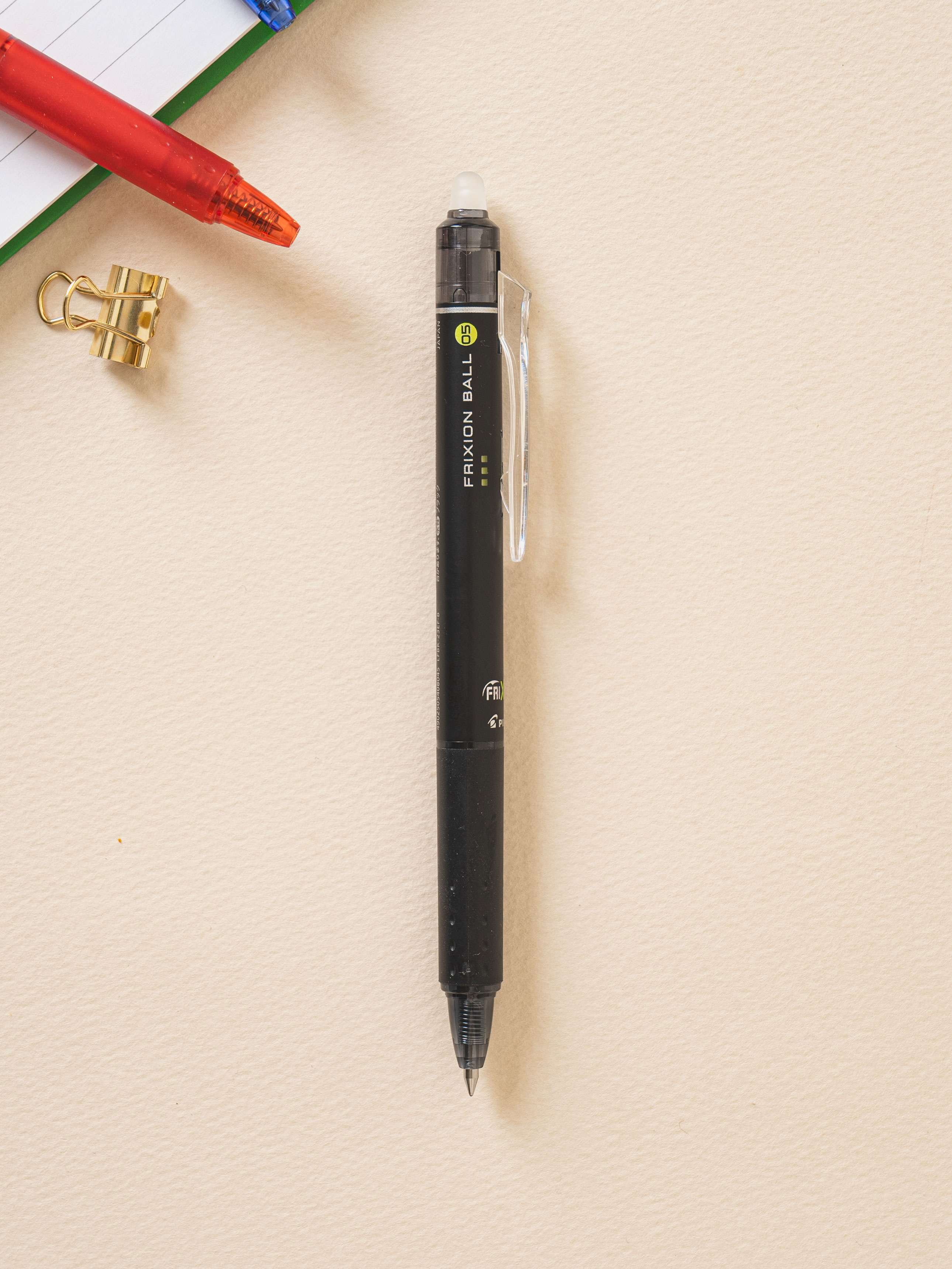 Pilot erasable ballpoint pen friction ball knock 0.5 mm black