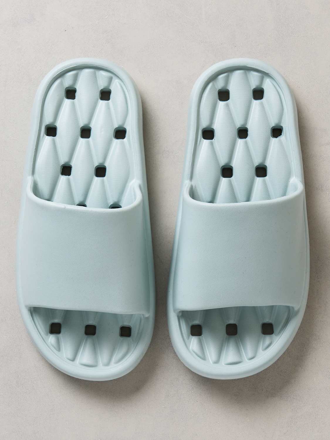 Convex bottom bathroom shoes 260~280 mm