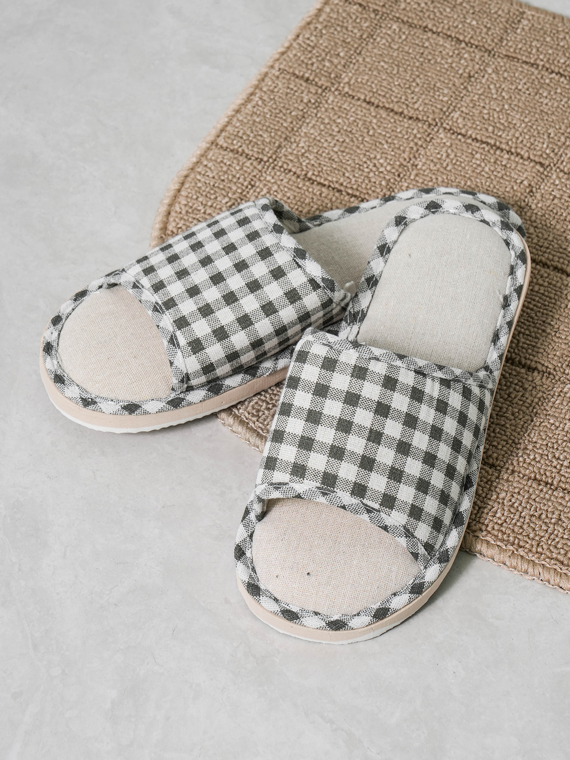 Pattern slit living room shoes 240~260 mm