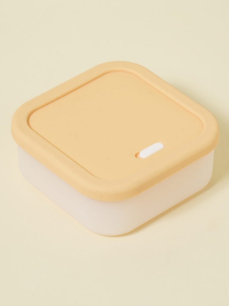 스팀홀이 있는 실리콘 용기 정사각 700 ml