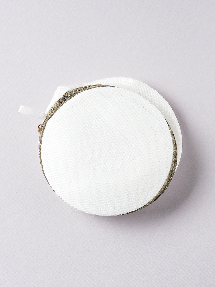 Non-fluorescent silicone brush cylindrical laundry net 18