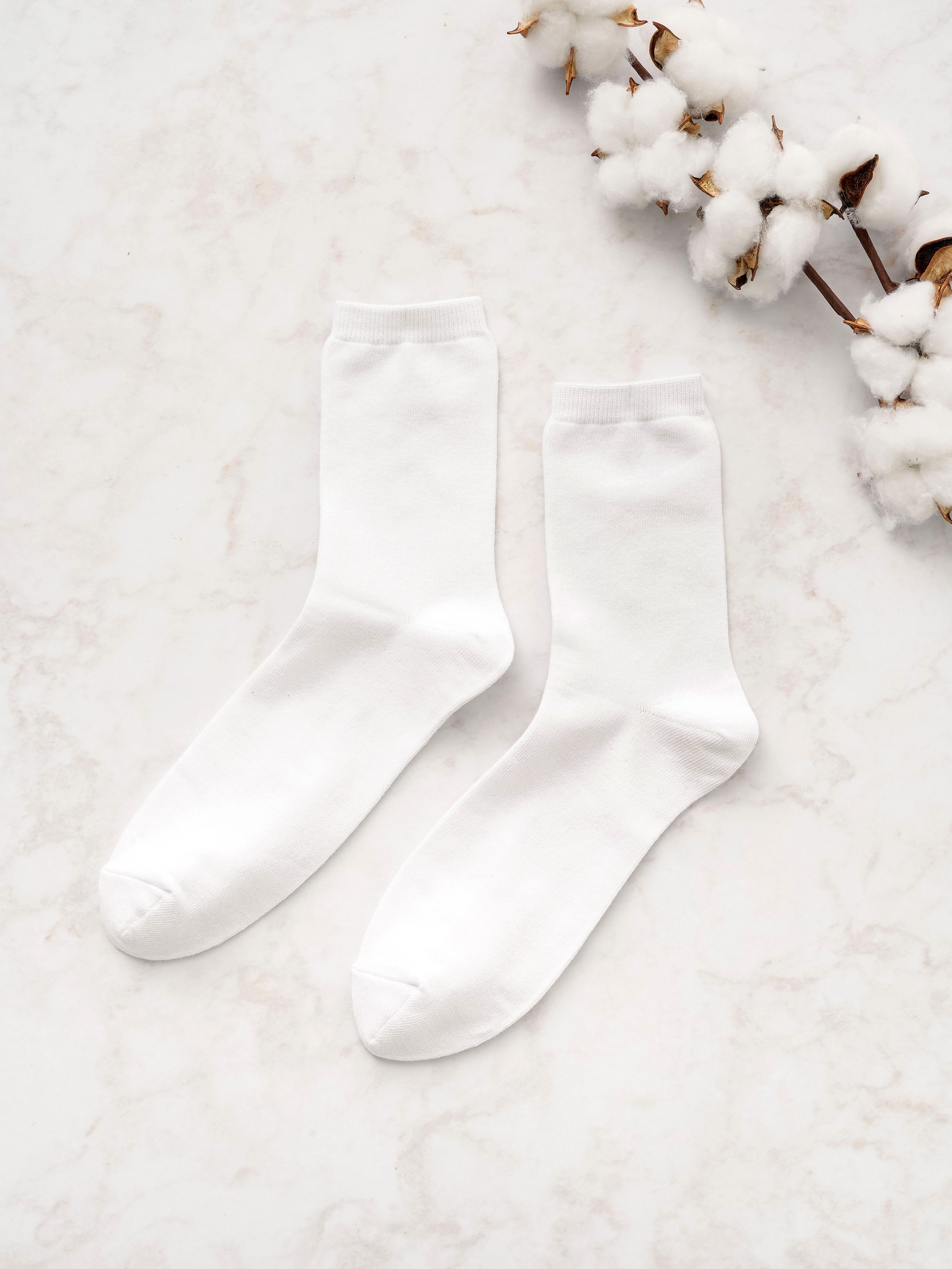 Kikiya Socks Men's Basic Medium Socks White