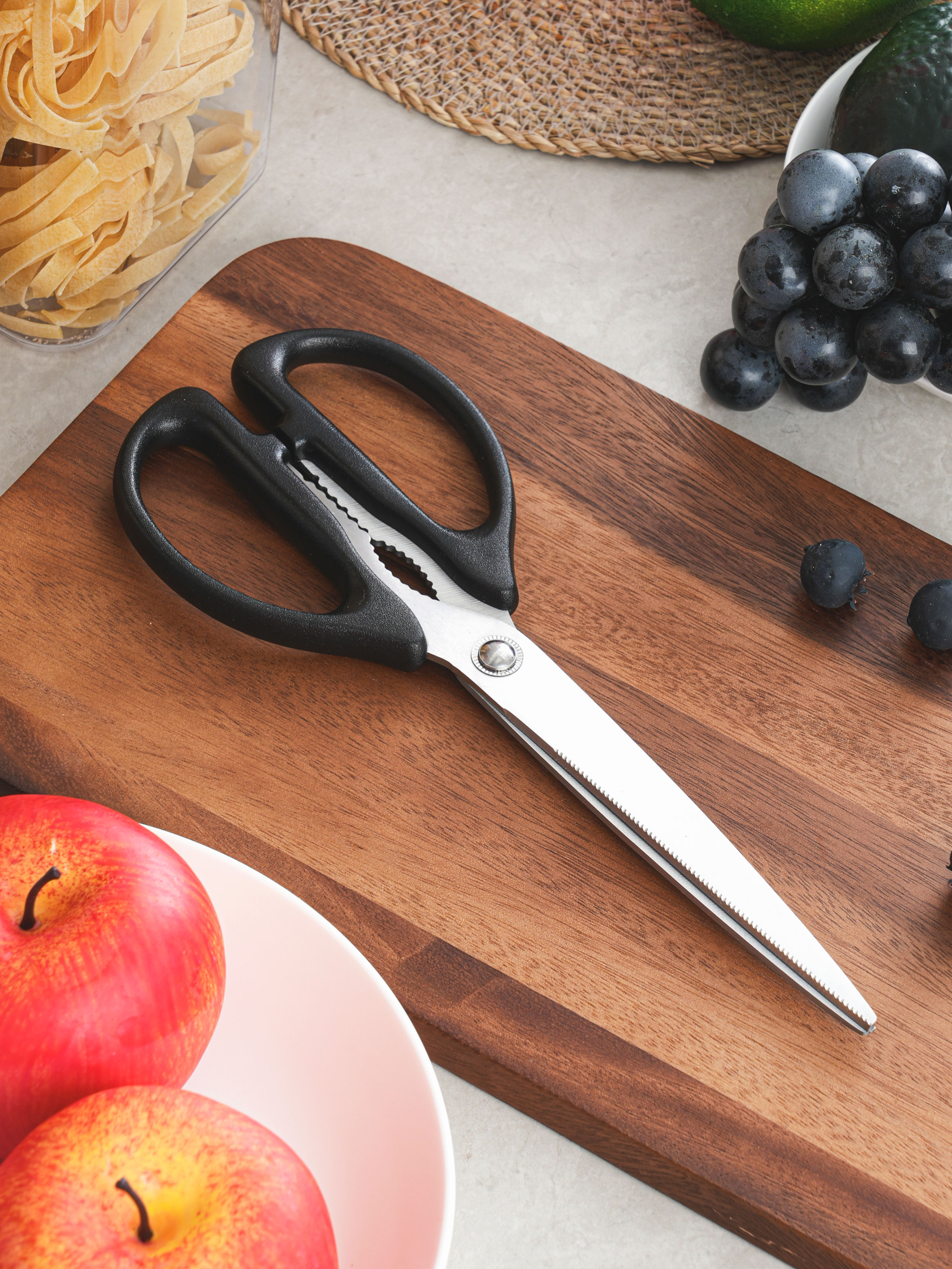 ambidextrous kitchen scissors