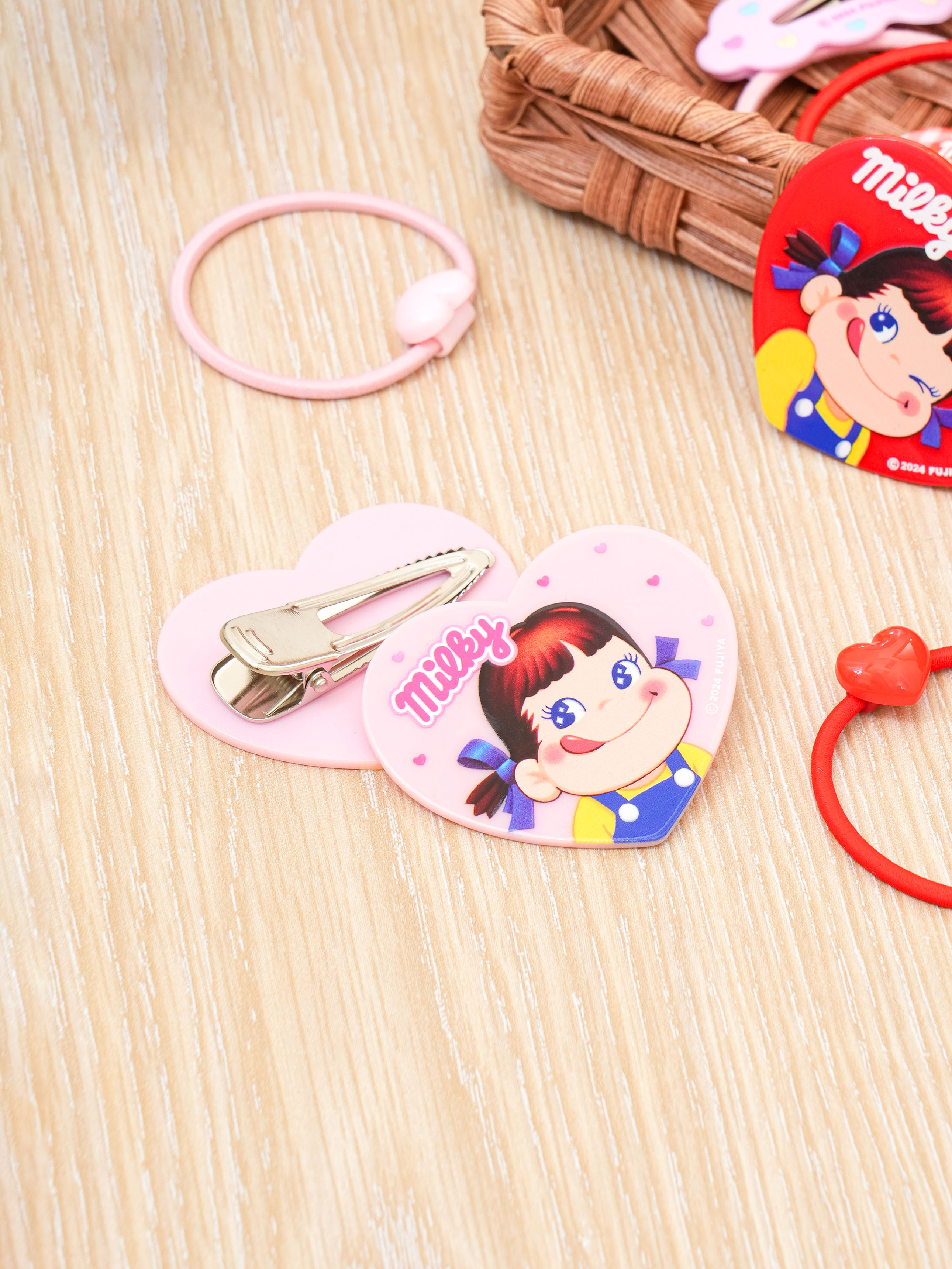 Peko Heart Hair Set