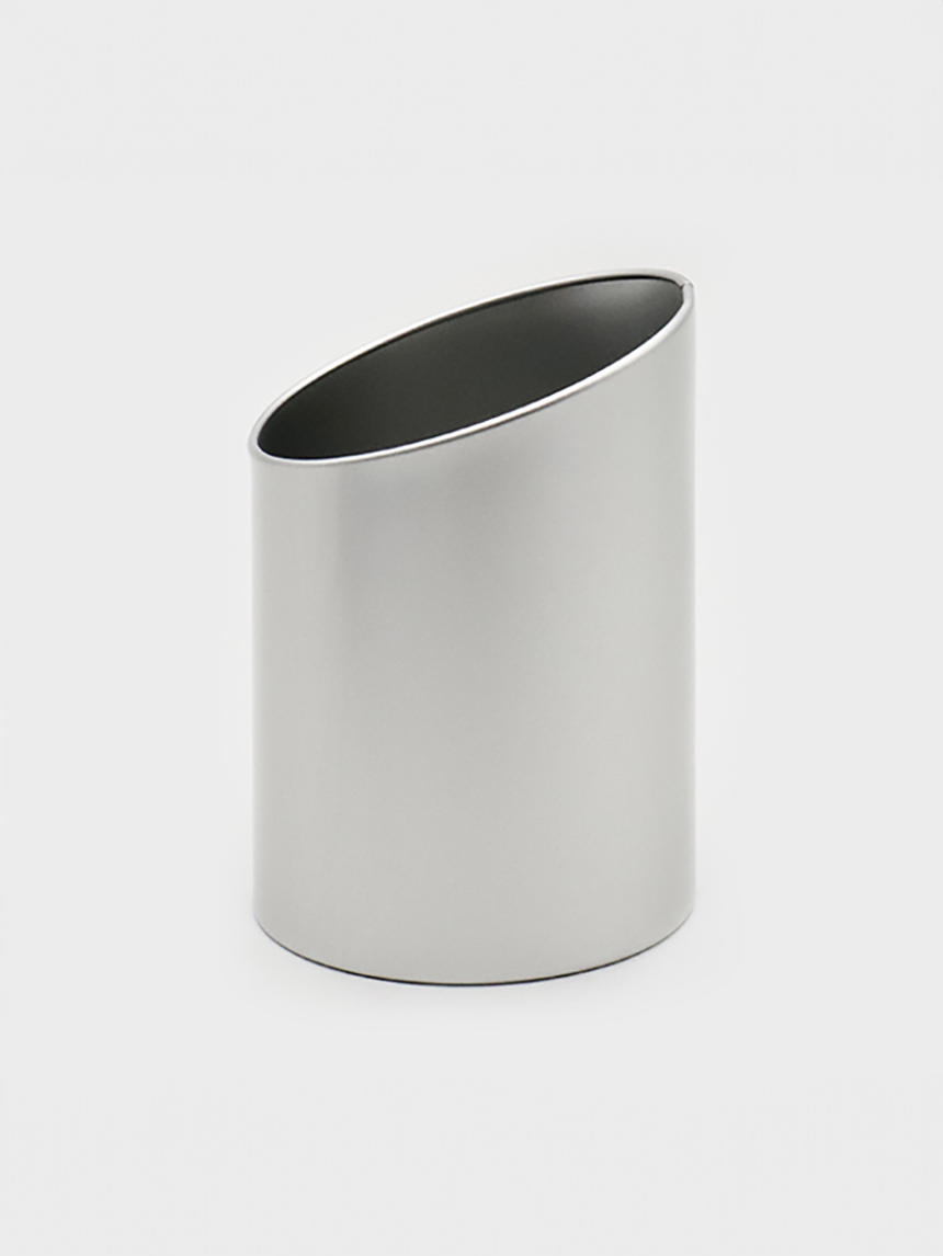 steel pen holder