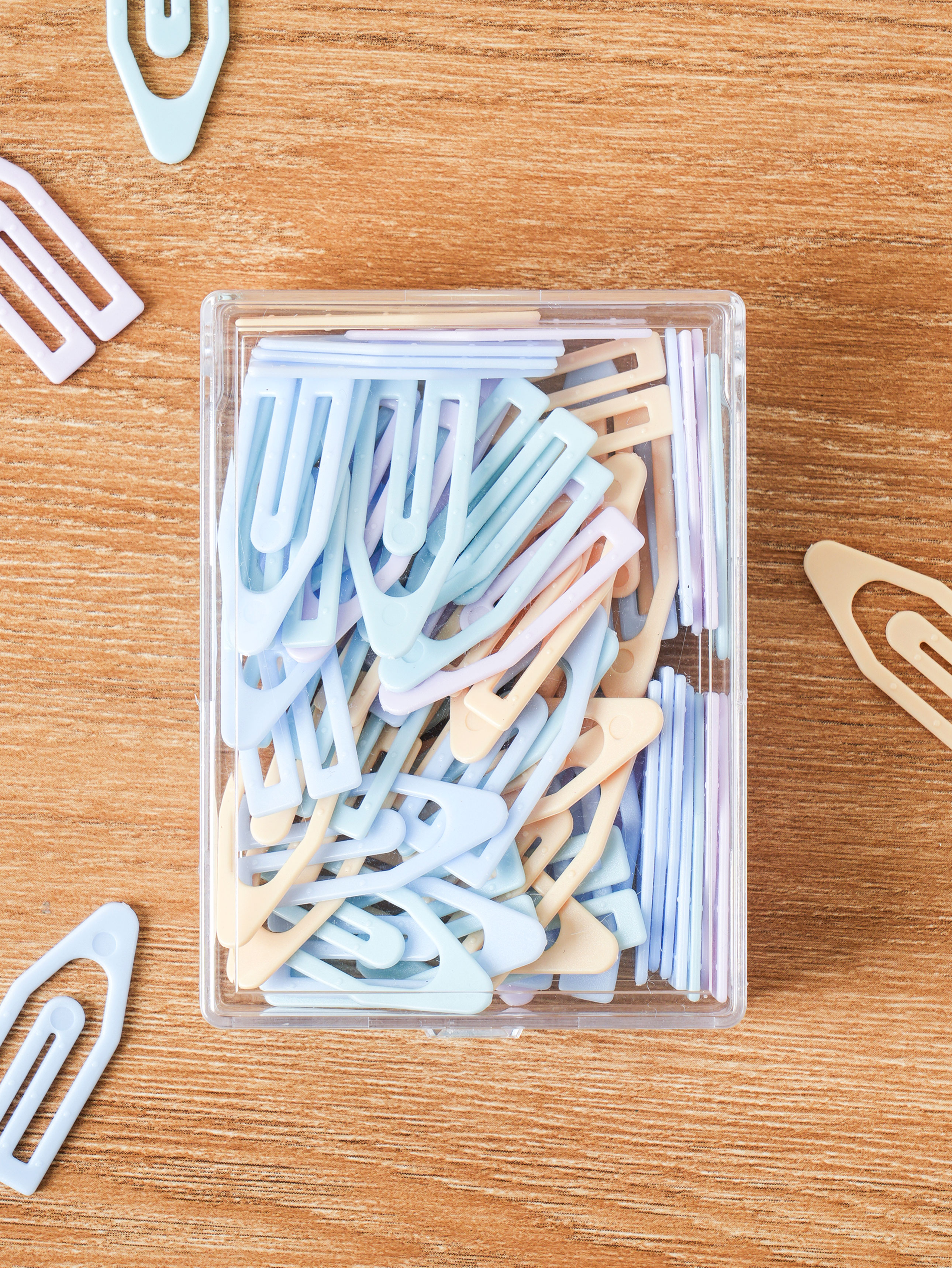 Plastic clip 3.8 cm 60 pieces