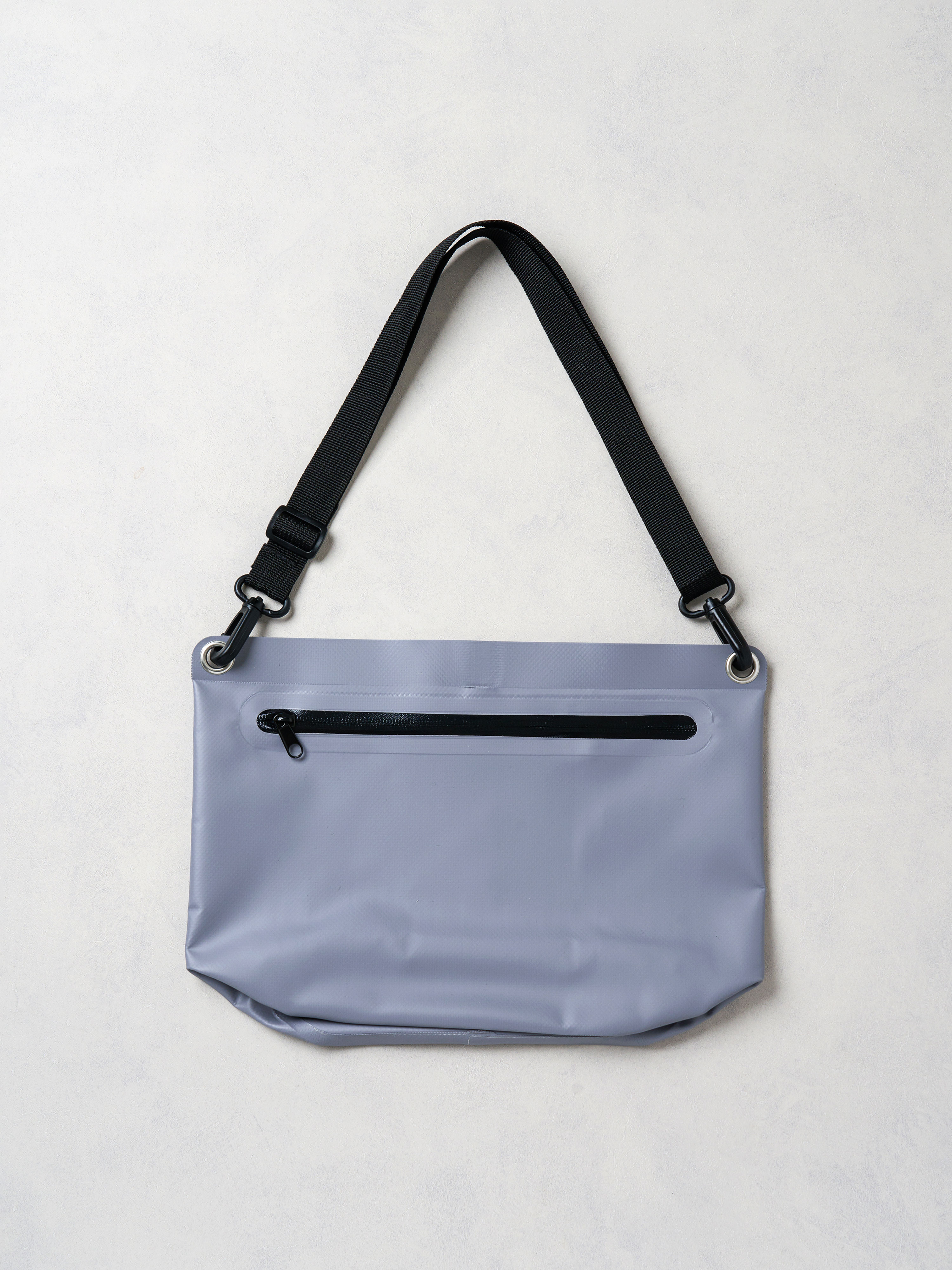 Waterproof fabric shoulder bag 33