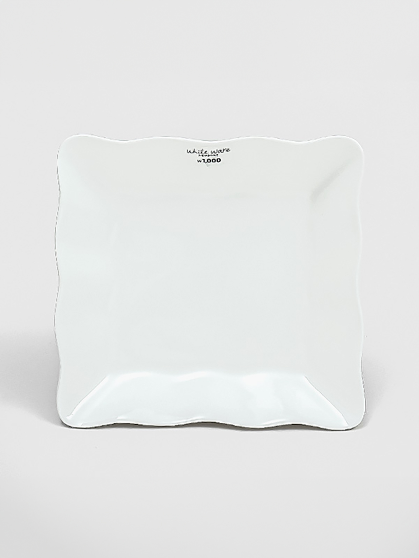 Newborn White Corrugated Plate Small