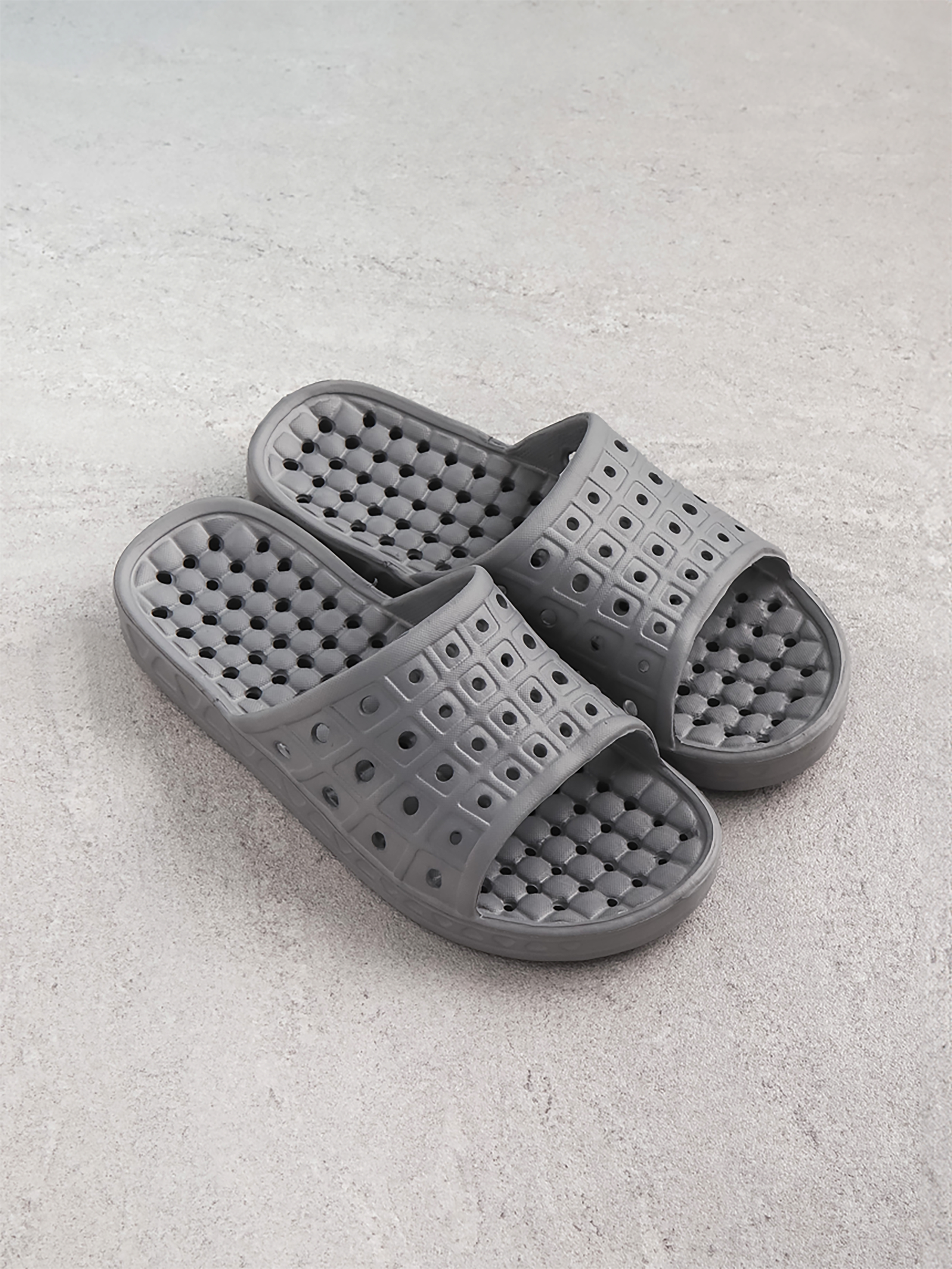 Simple design bathroom shoes