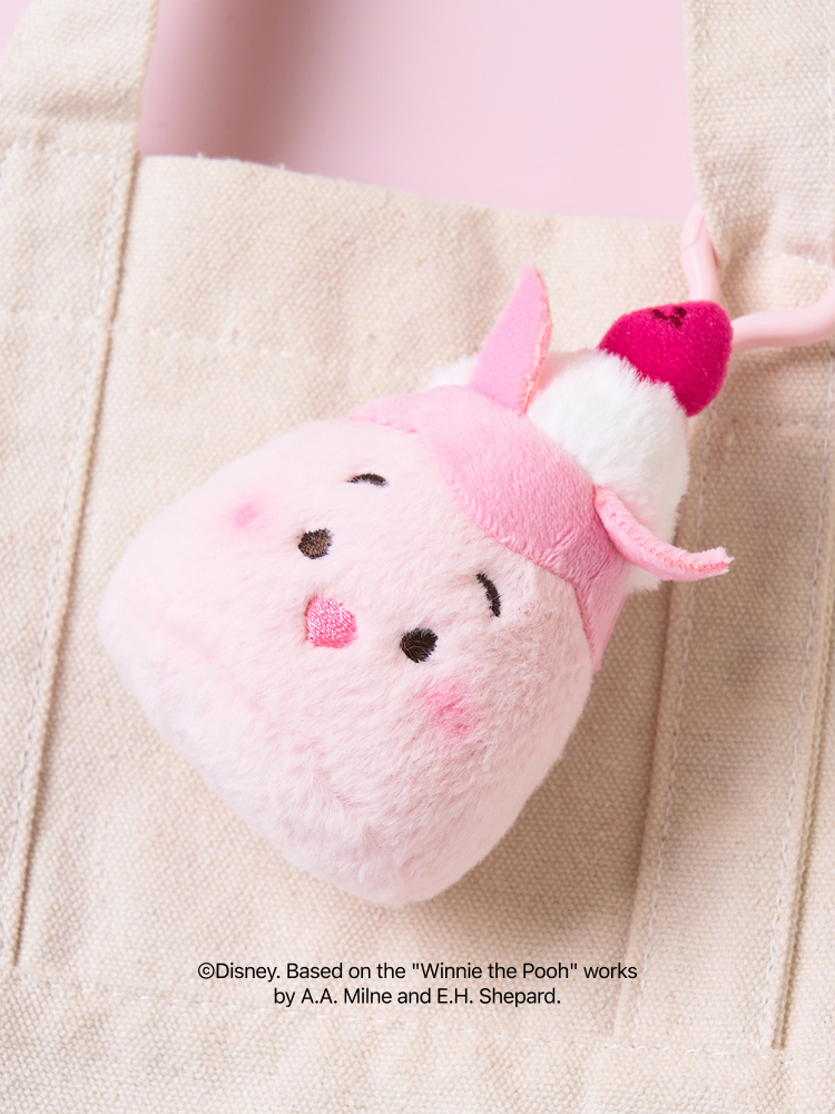 Piglet hanging doll transformed into Disney Fluffy Pudding