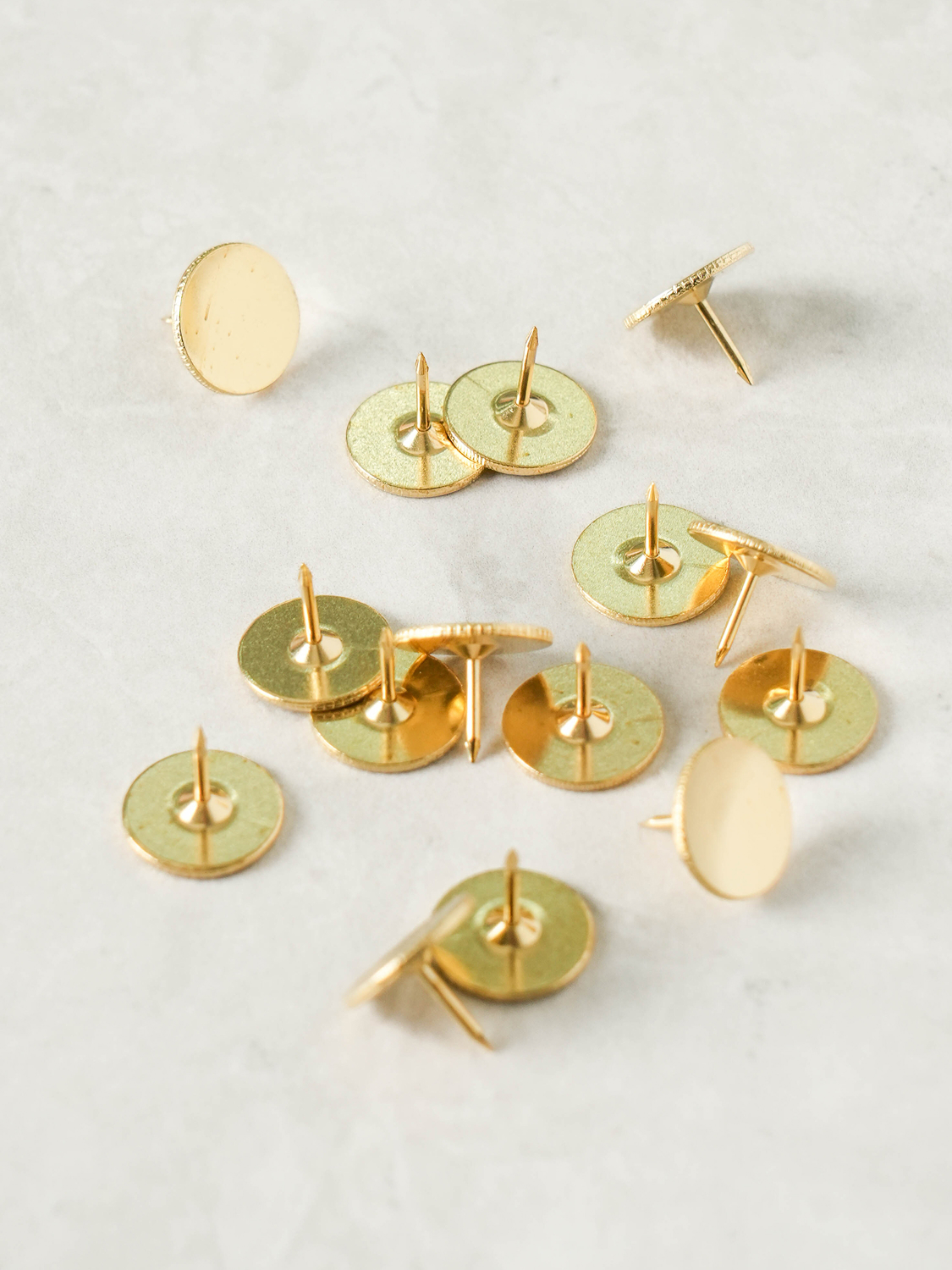 85 Japanese gold thumbtacks