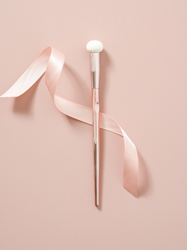 Pink Metal Sponge Brush