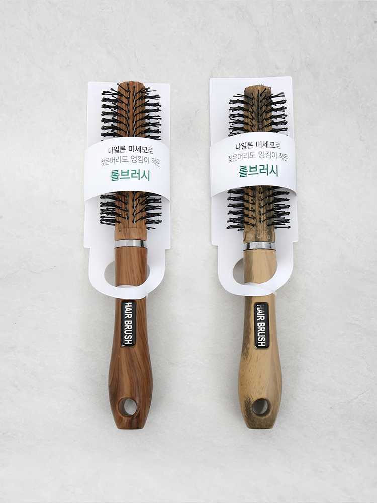 Nylon fine bristle roll brush