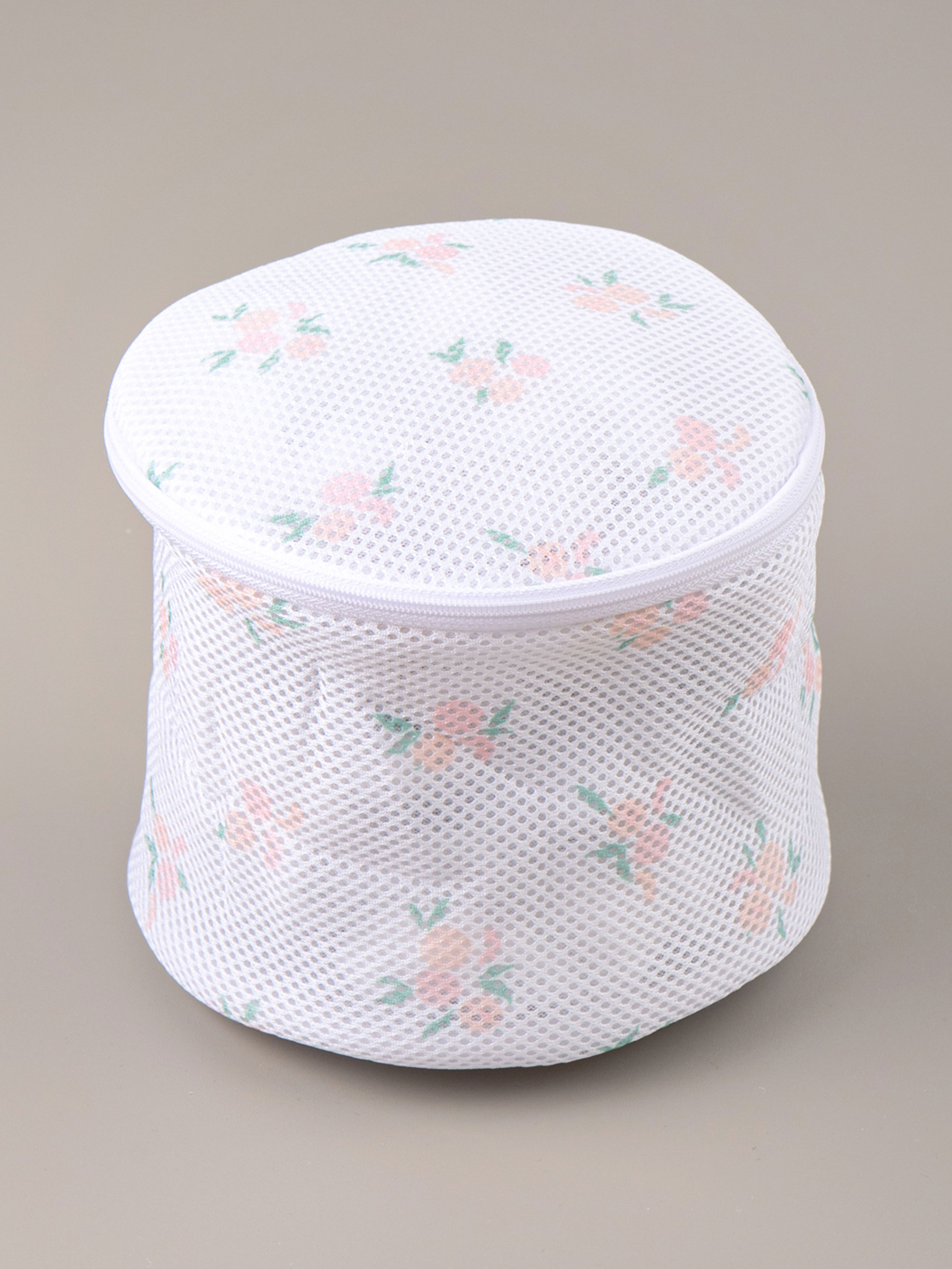 Cylindrical laundry net for peach pattern underwear