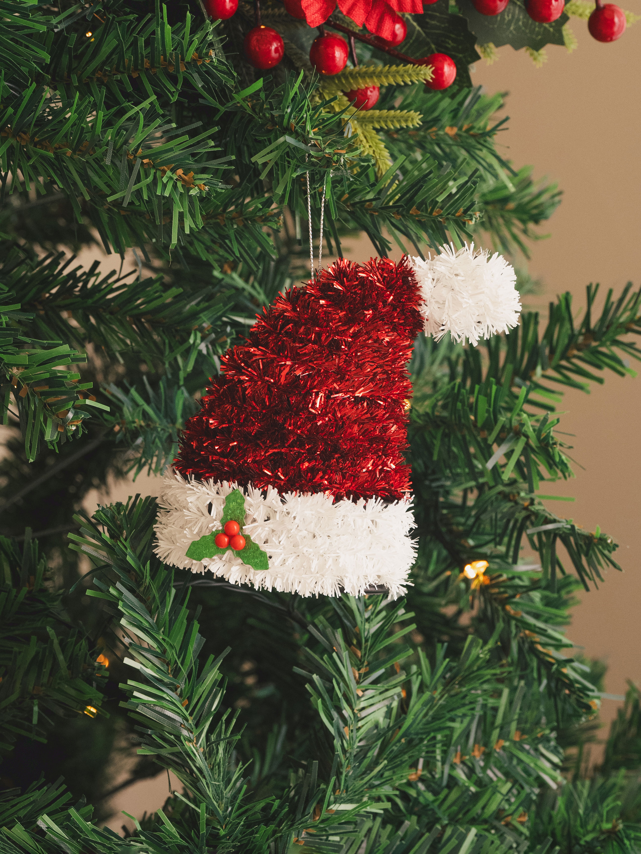 christmas three dimensional wreath hat