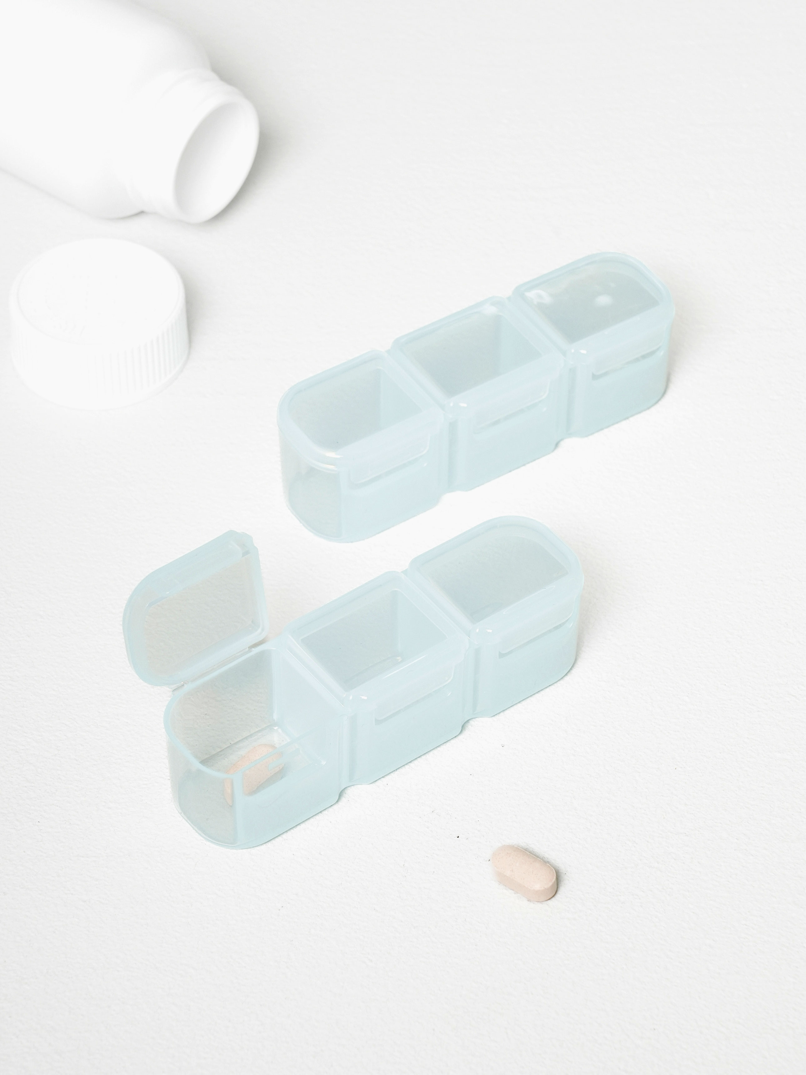 Breakfast, lunch and dinner, 3-part pill bottles (2 packs)