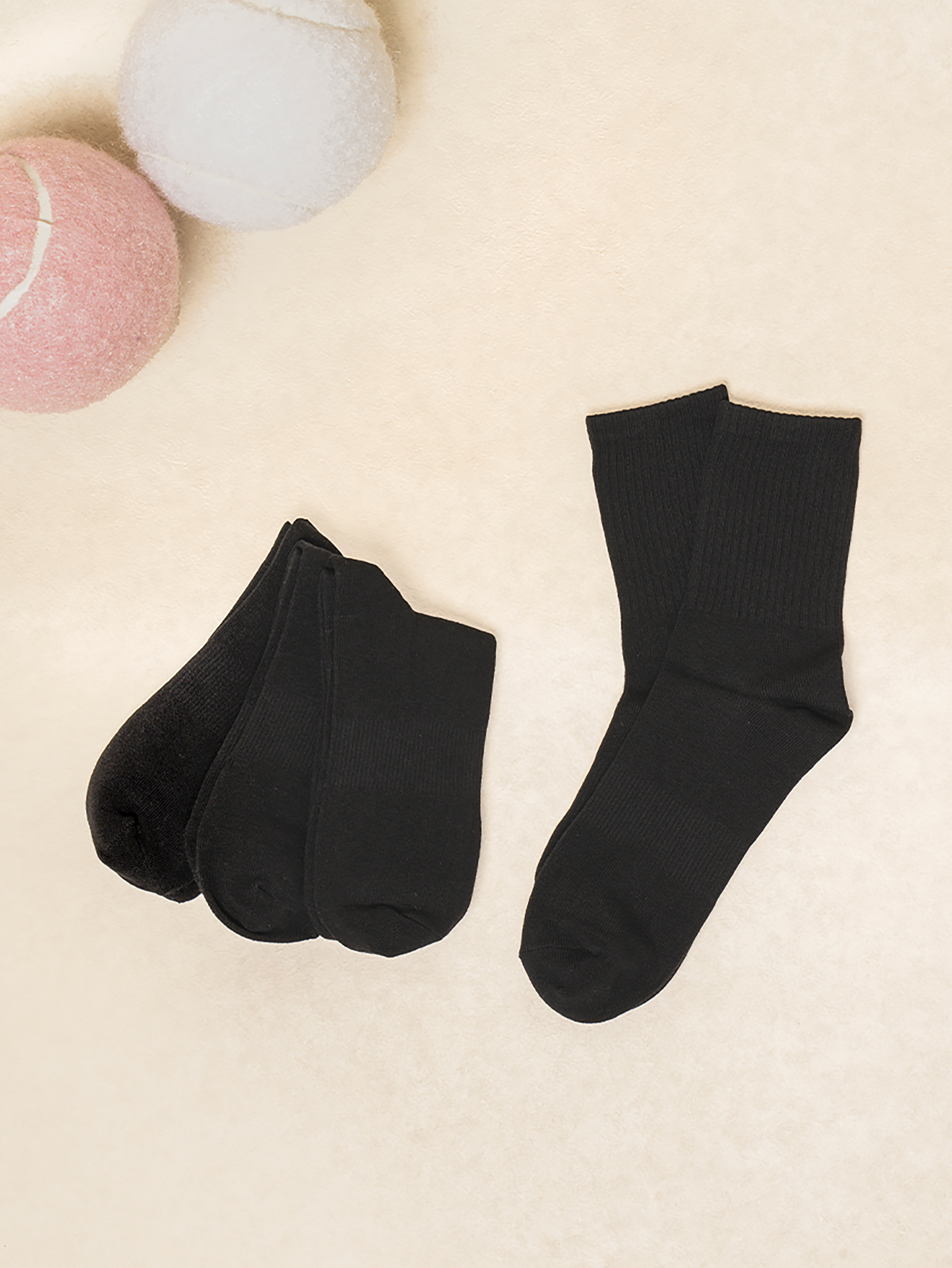 4 pairs of women's ribbed mid-neck socks black