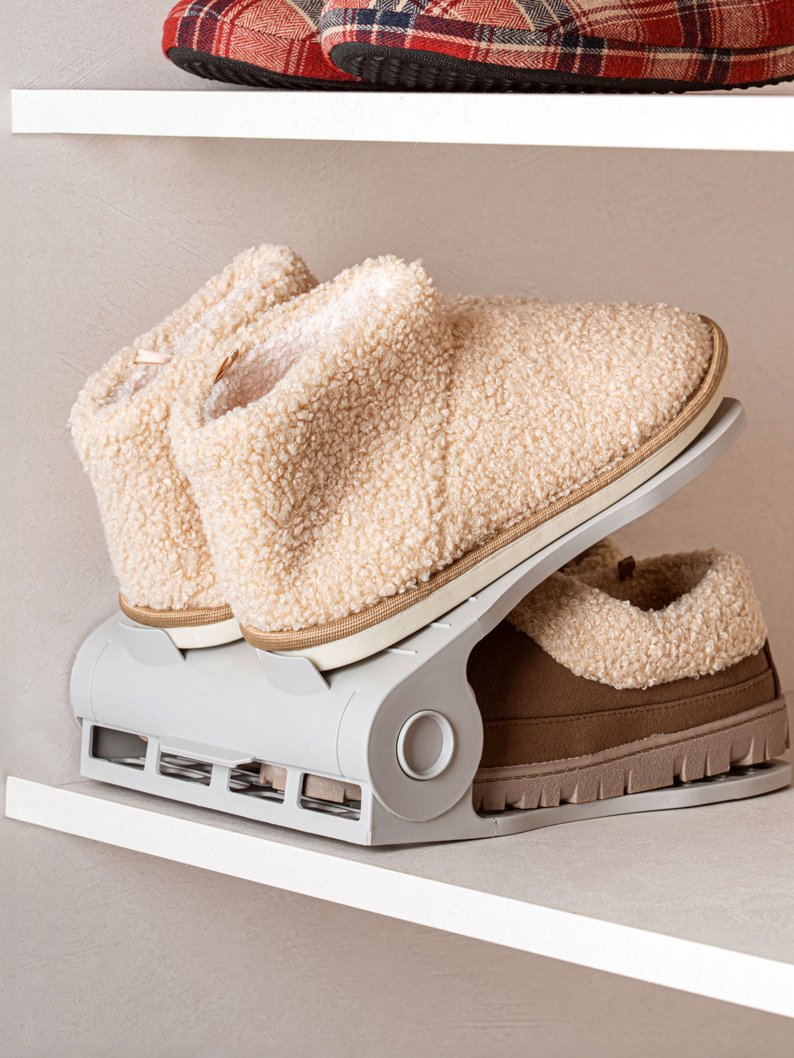 Shoe organizer standard type