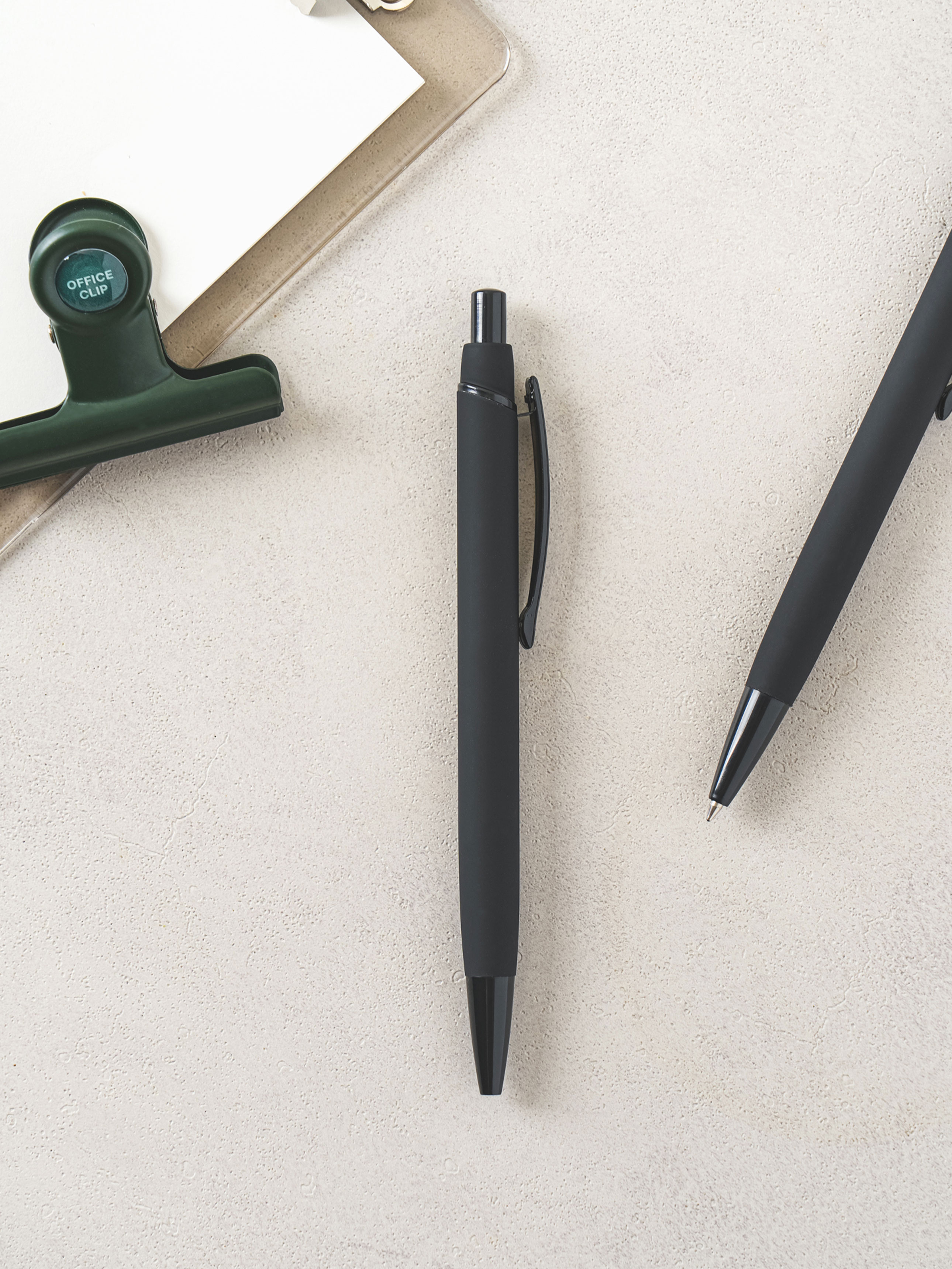 Office knock-type matte ballpoint pen 0.7 mm black