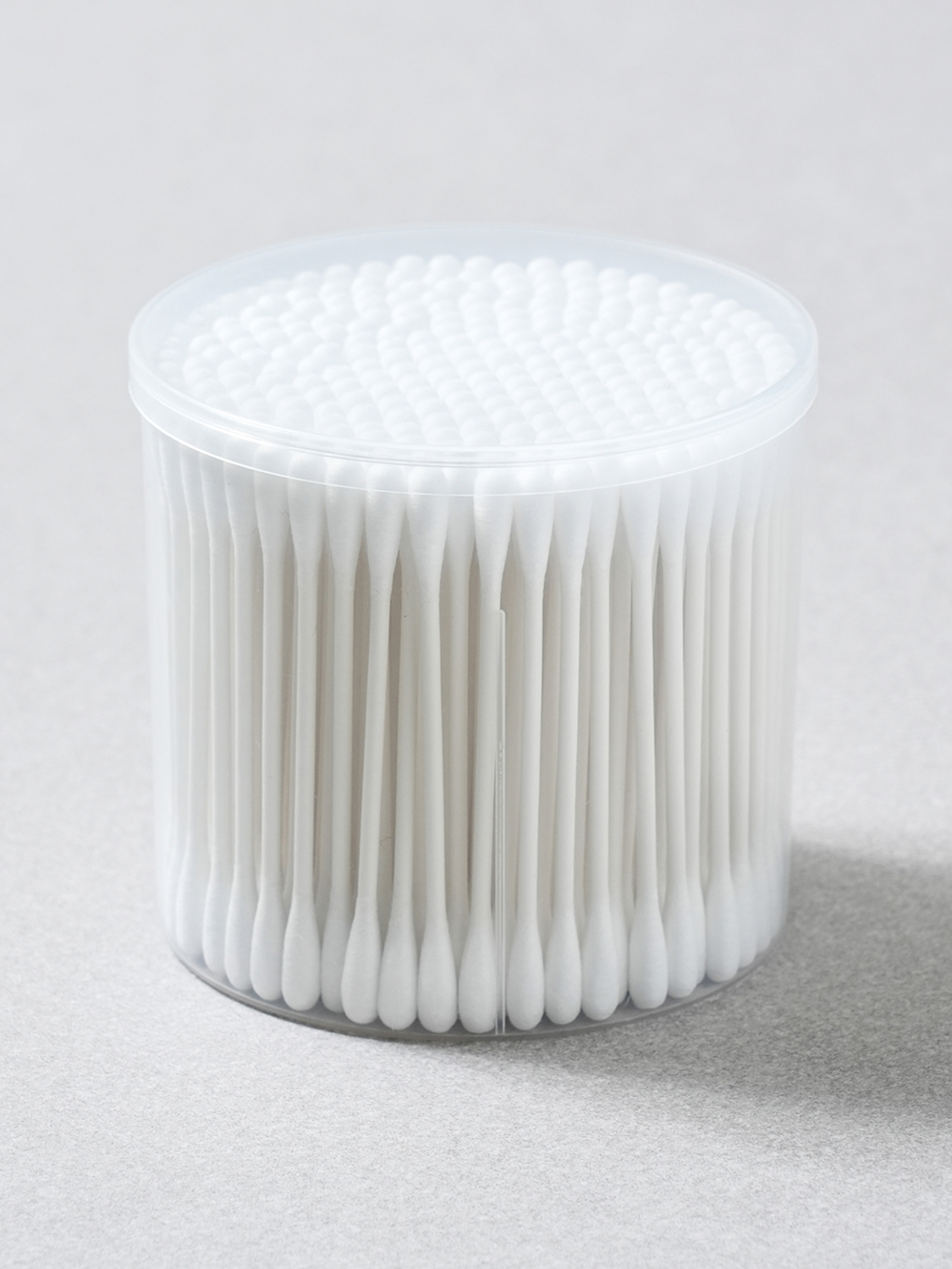 250 cylindrical paper swabs