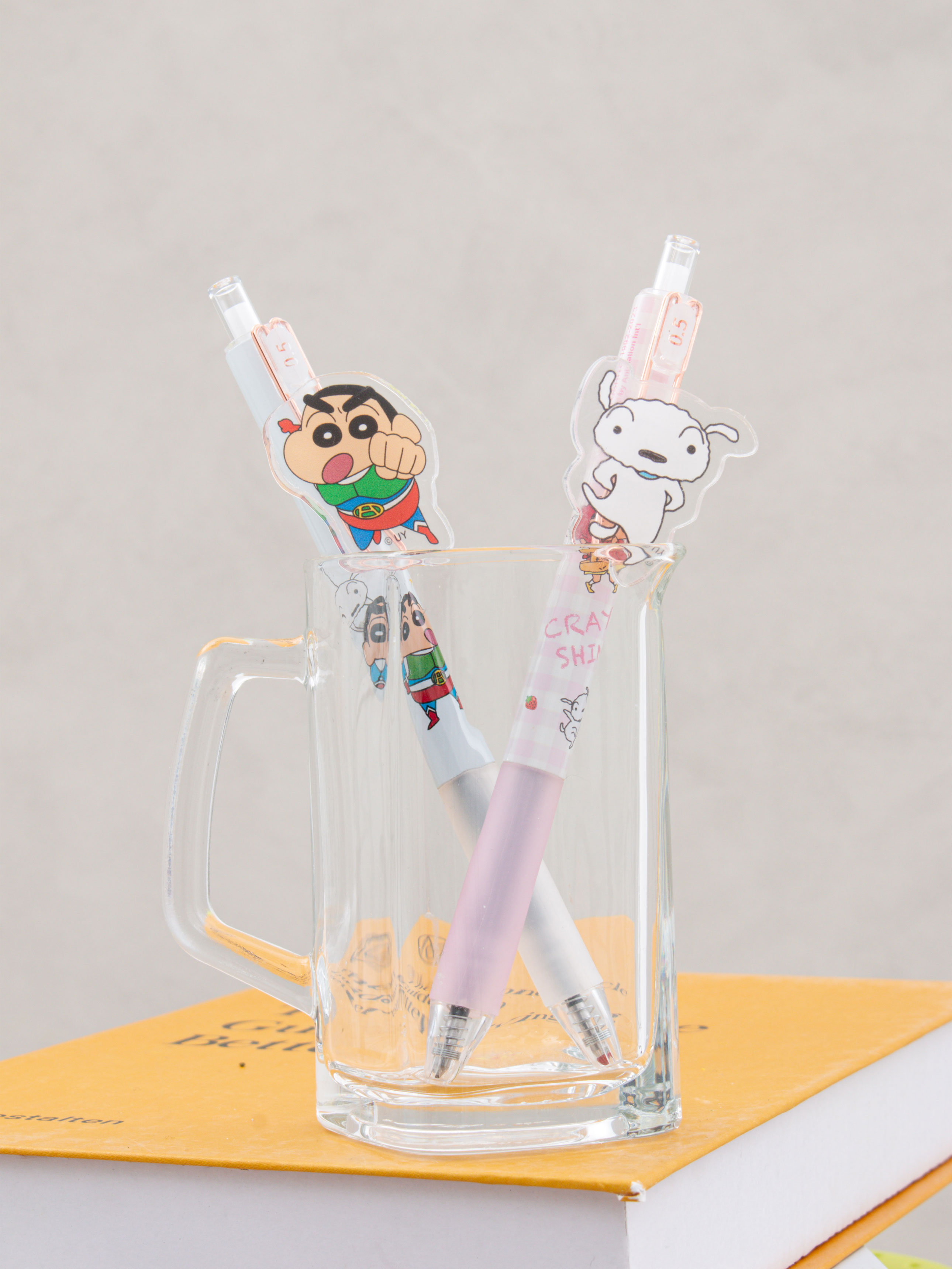 Crayon Shin-chan Acrylic Decorative Ballpoint Pen Crayon Shin-chan & Action Mask Black 0.5mm