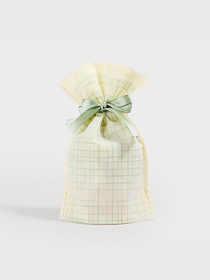 2 striped non-woven bags
