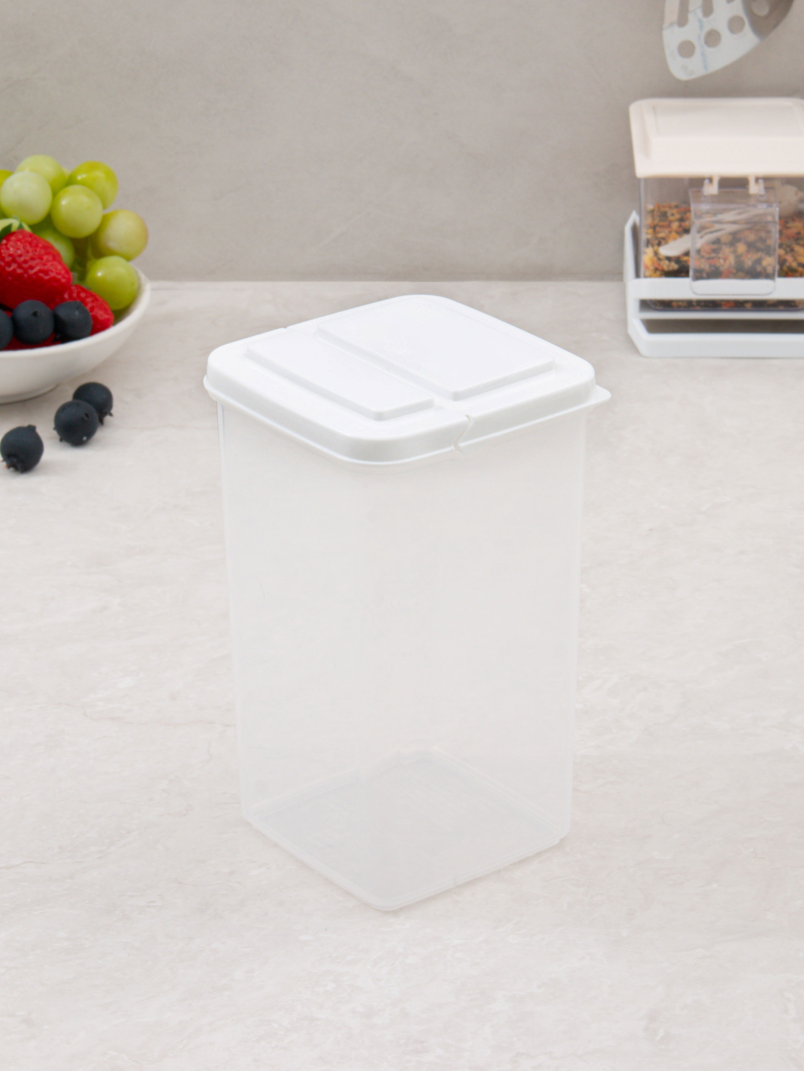 980 ml sealed container with lid made in Japan