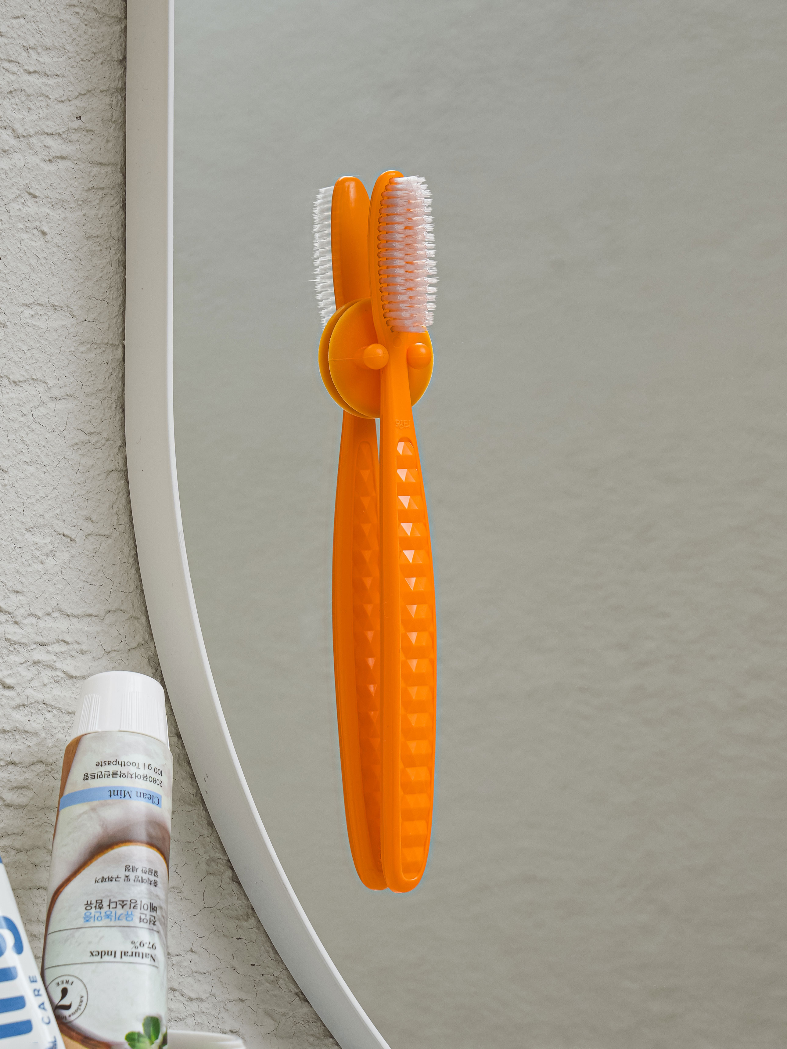 Wangta Toothbrush Orange