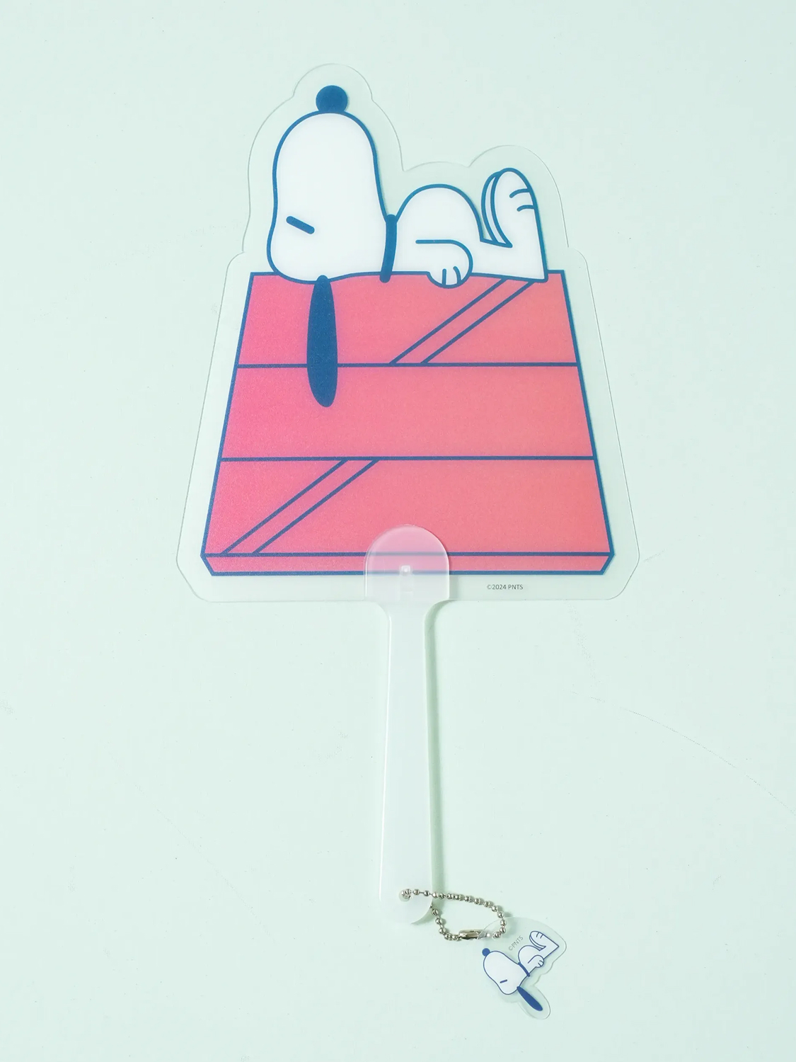 Snoopy shaped handle fan