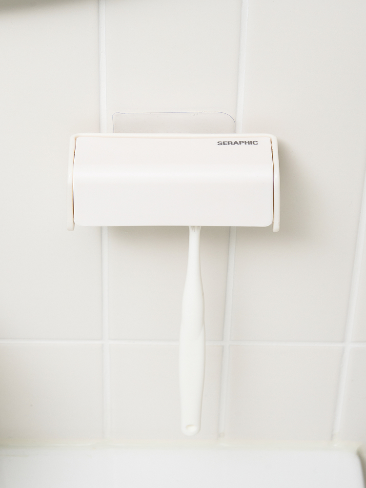 Cerapic_Covered toothbrush holder
