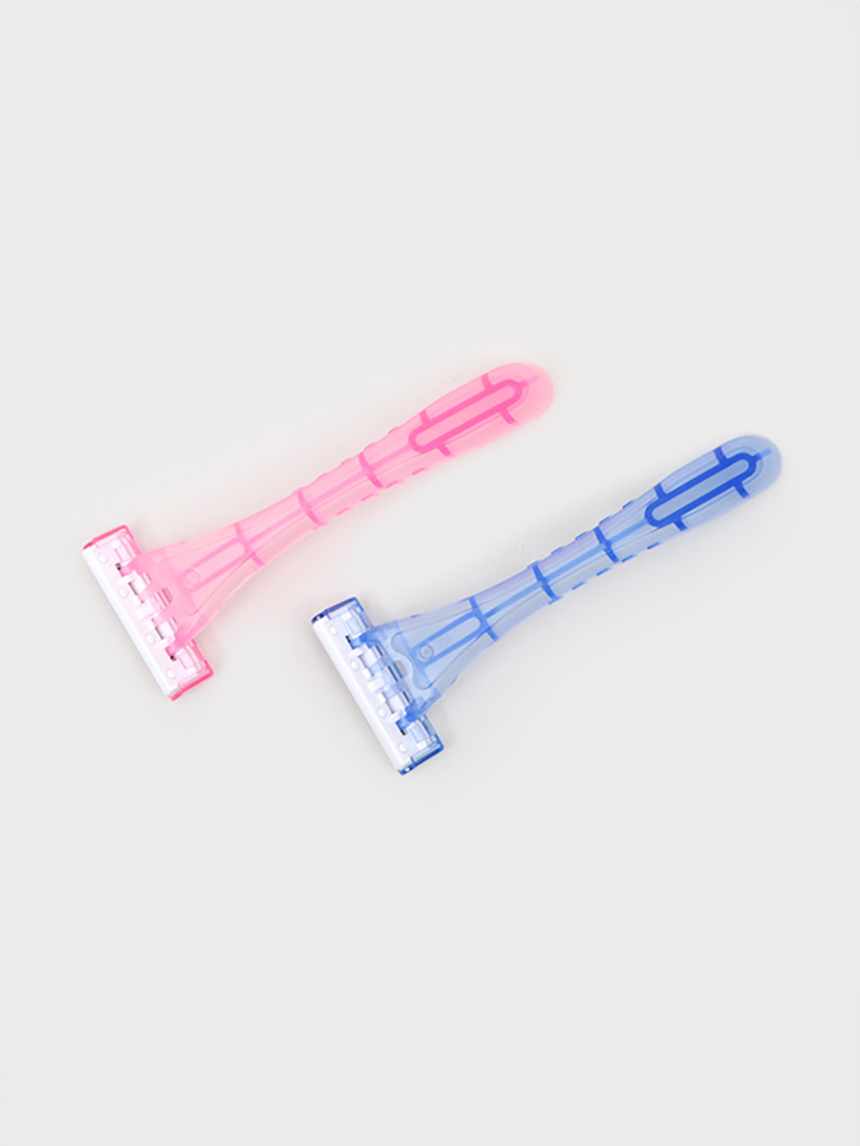 2 women's razors