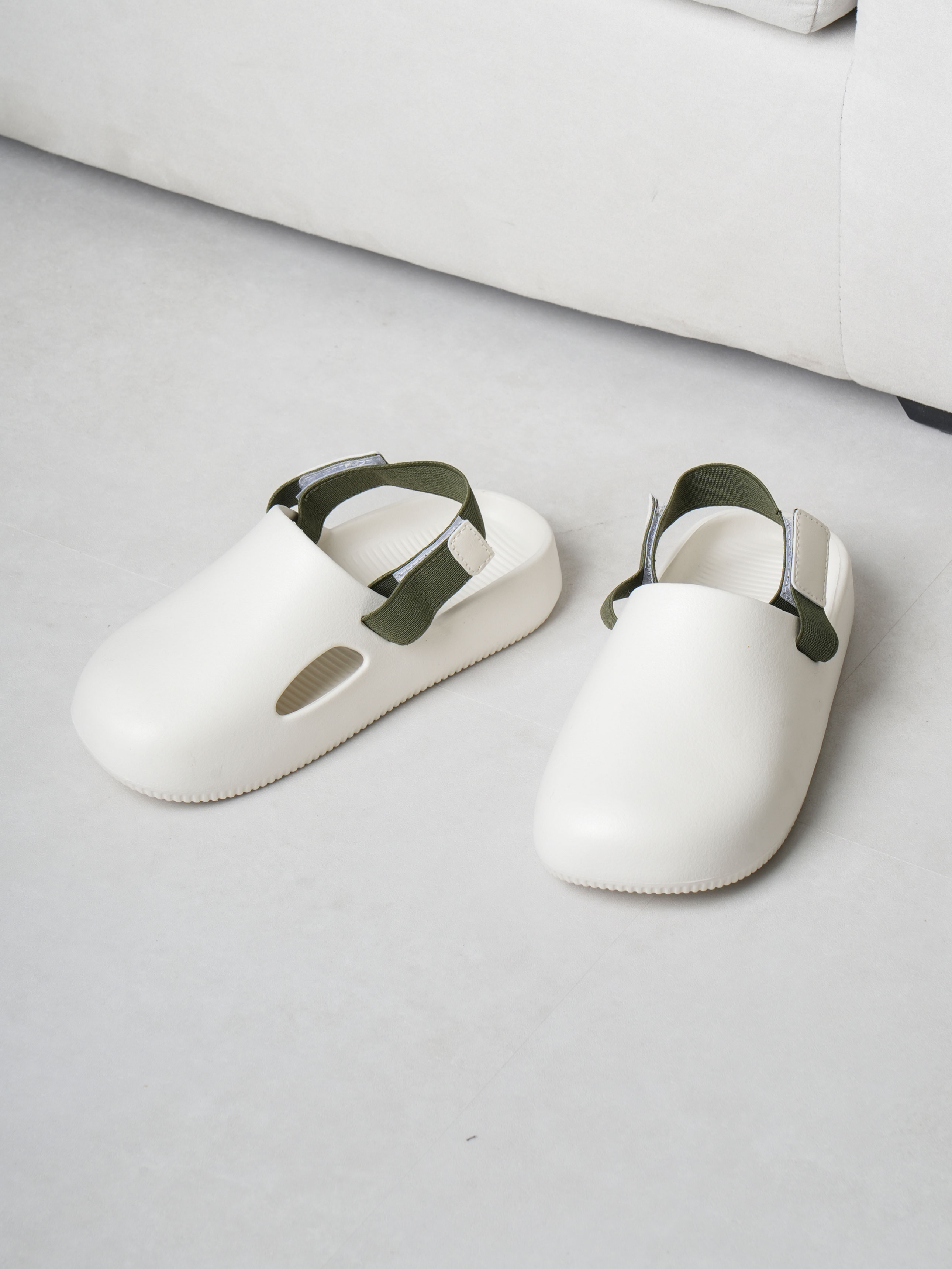 Closed banding sandals 230~250 mm