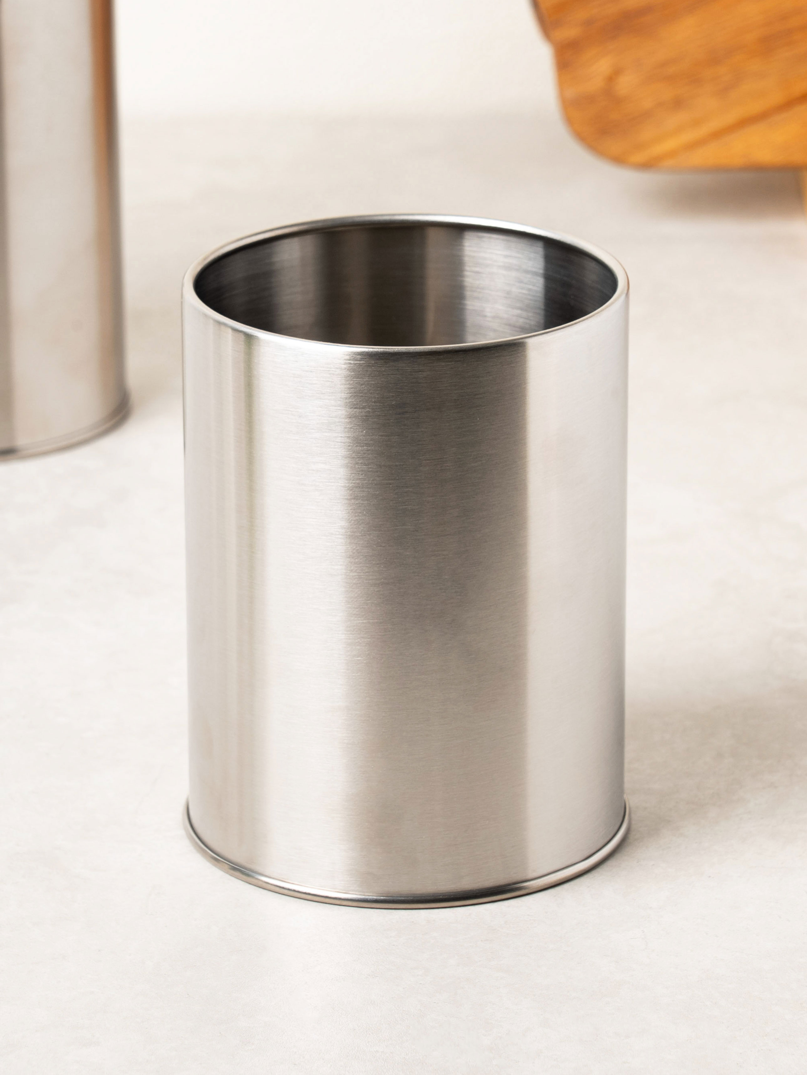 All stainless steel cutlery container