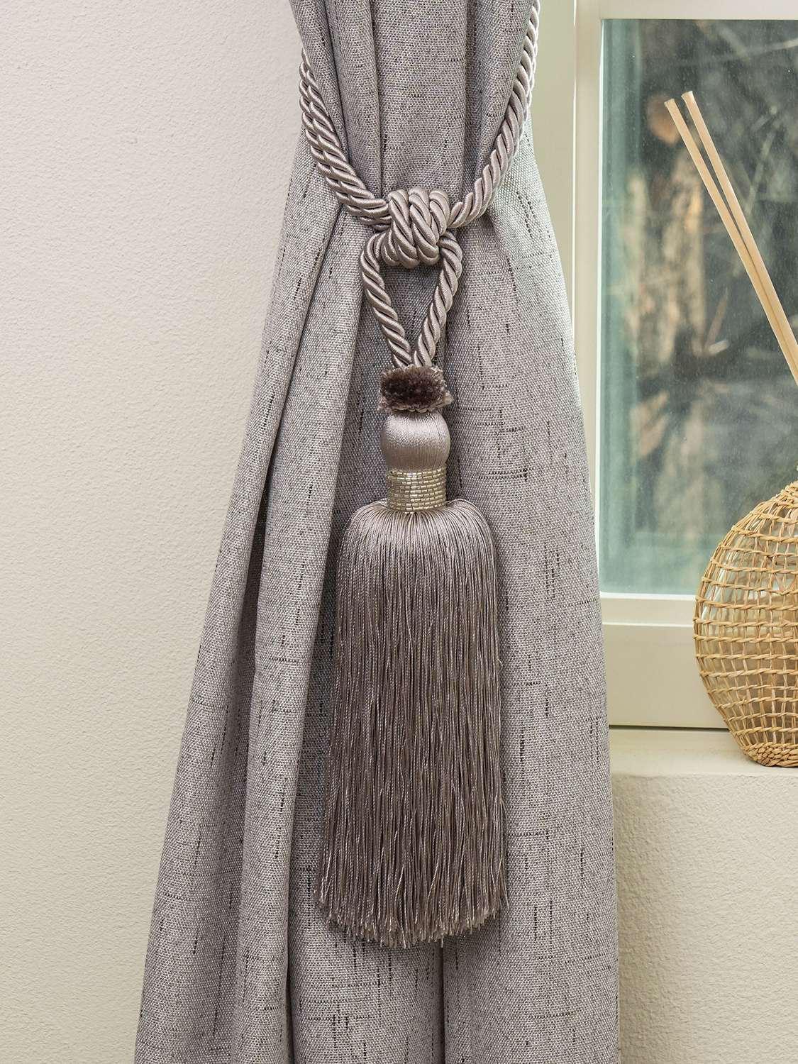 Solid Color Tassel Curtain Ties