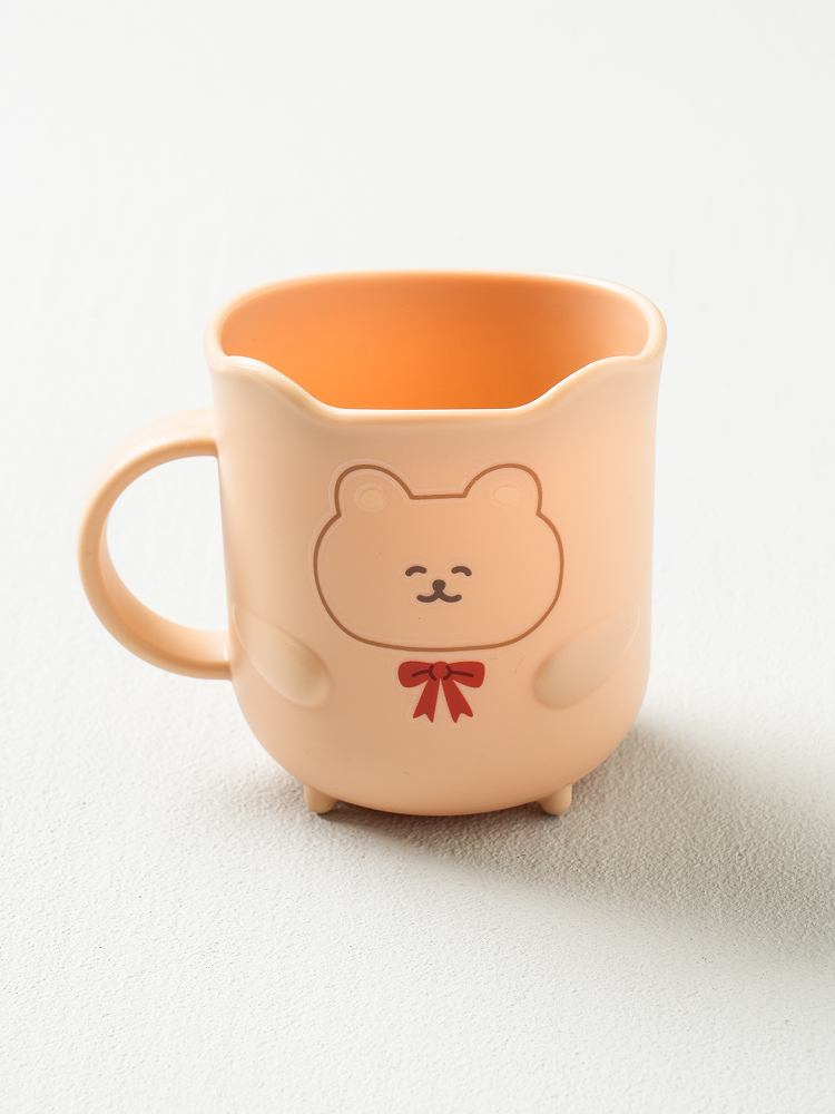 three-dimensional animal shaped toothbrush cup