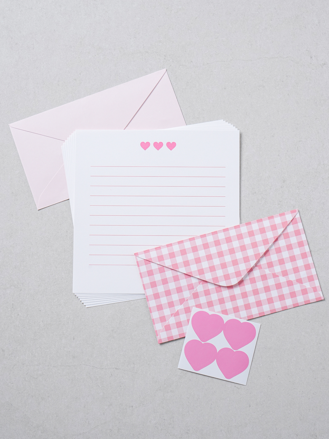 Heart letter set (4 sets) white