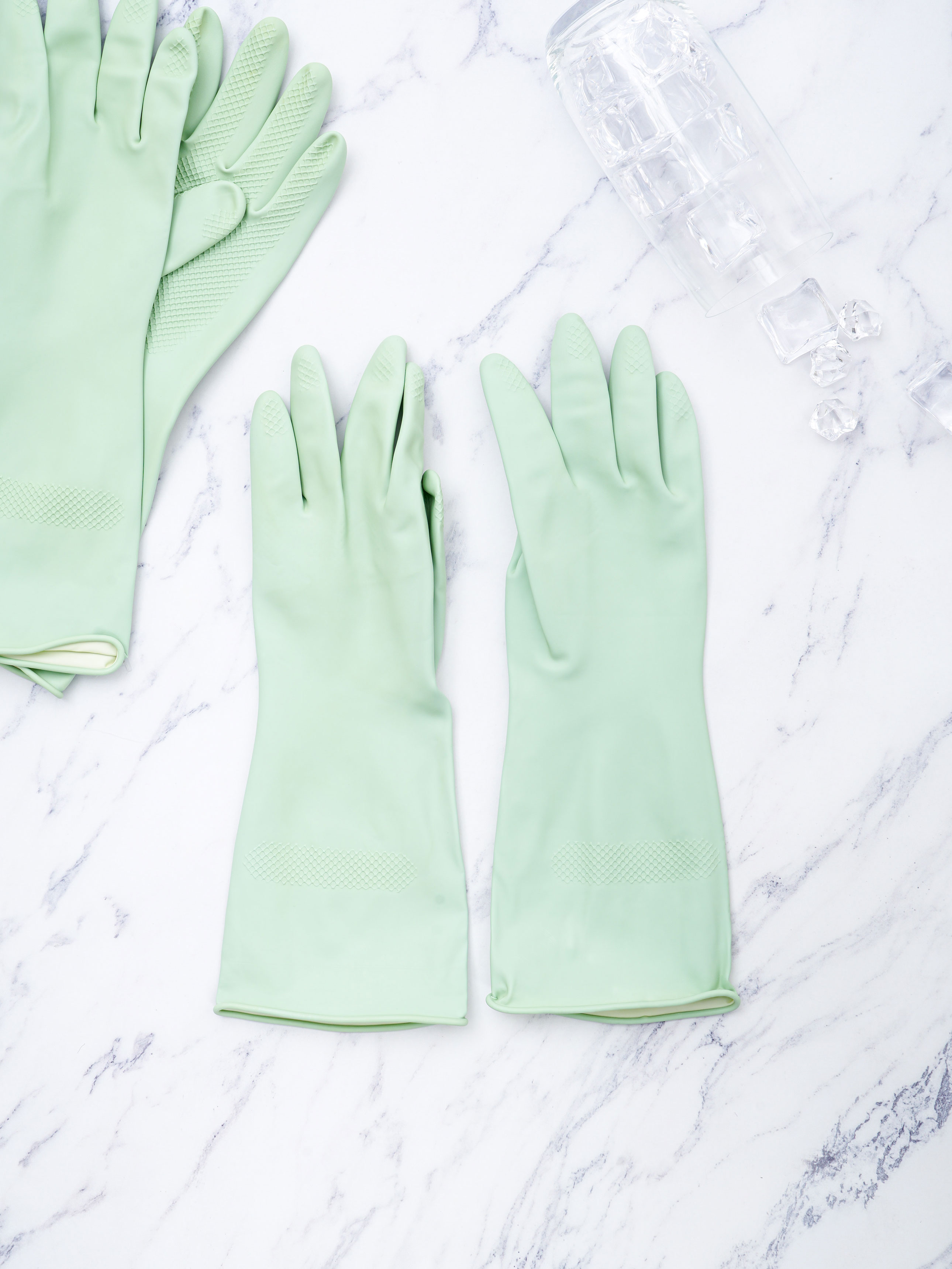 2 pairs of Taehwa color mint rubber gloves small size